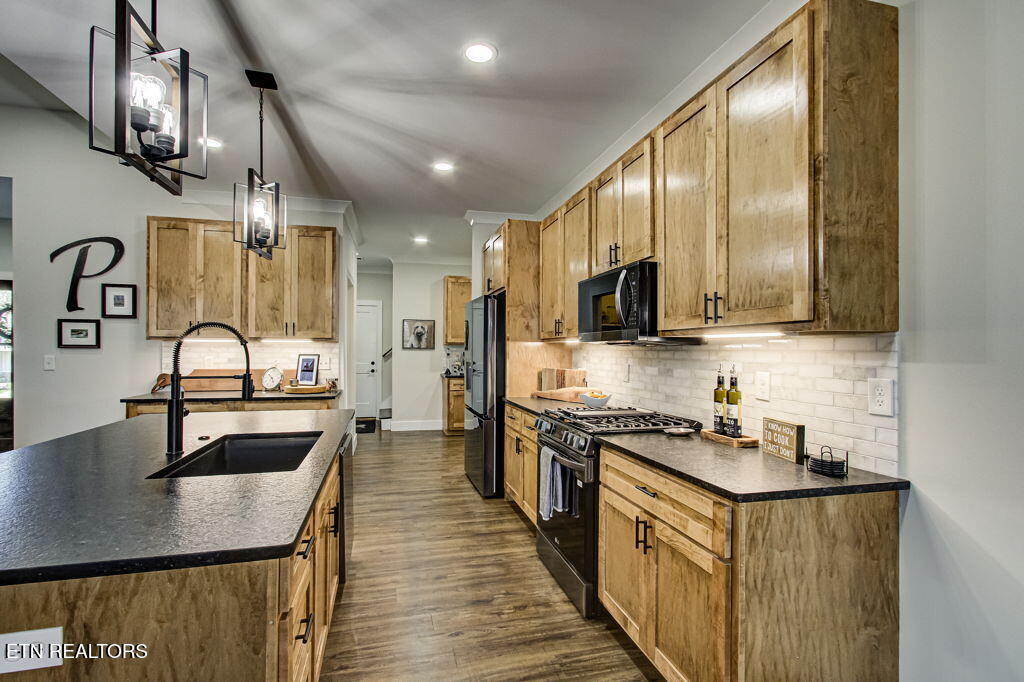183 Saloli Way Loudon TN 37774