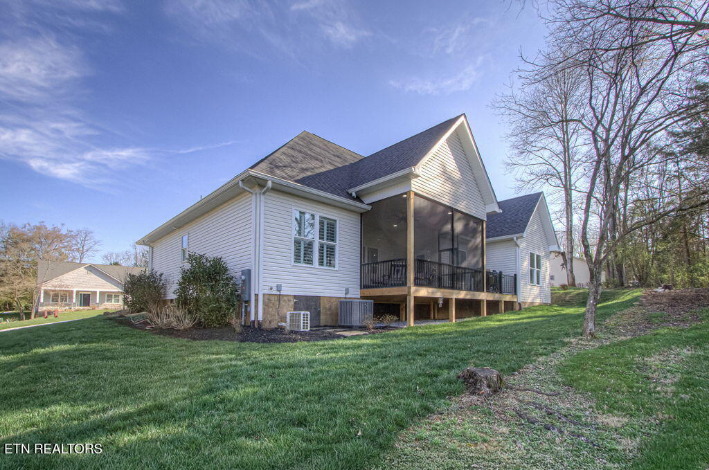 183 Saloli Way Loudon TN 37774