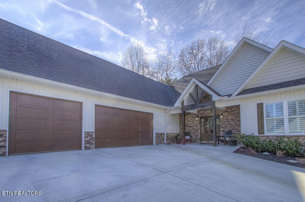 183 Saloli Way Loudon TN 37774