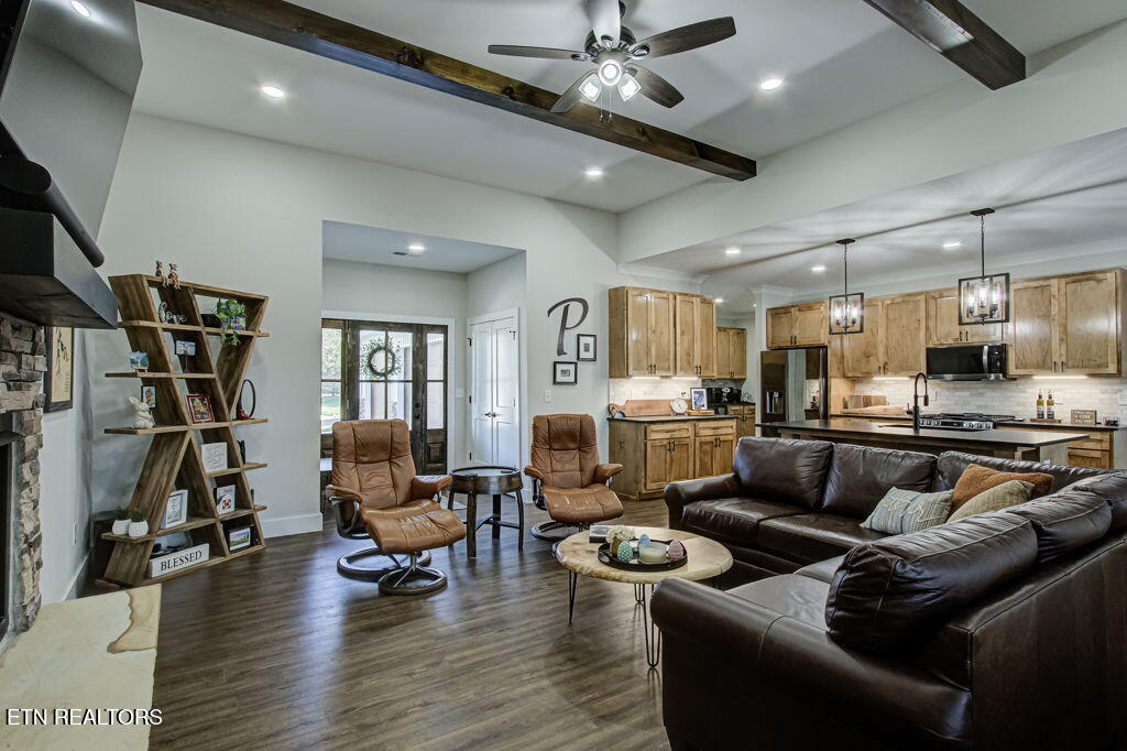 183 Saloli Way Loudon TN 37774