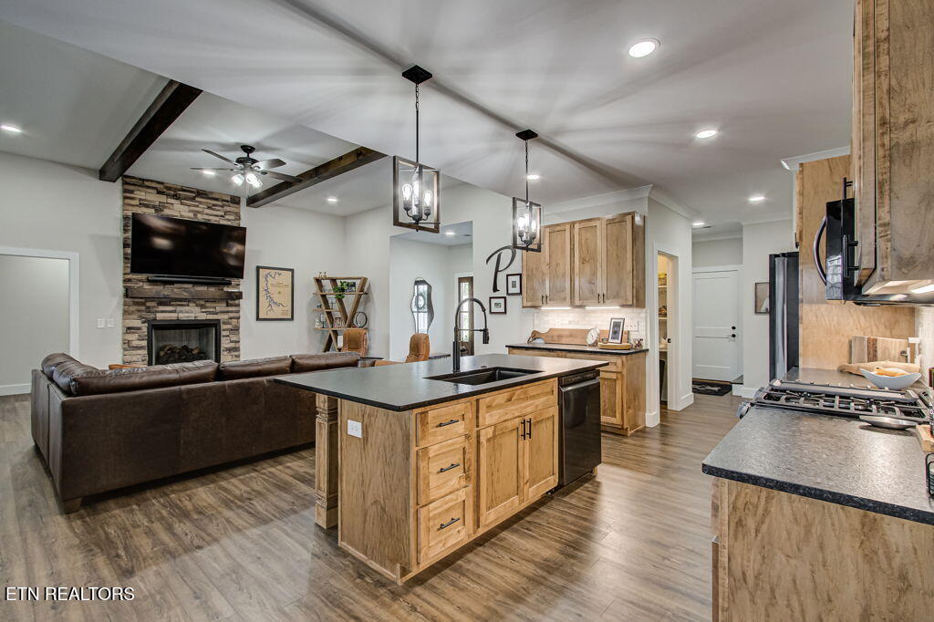 183 Saloli Way Loudon TN 37774