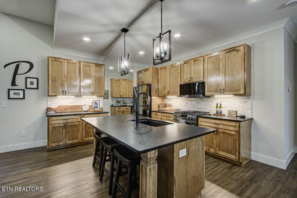 183 Saloli Way Loudon TN 37774