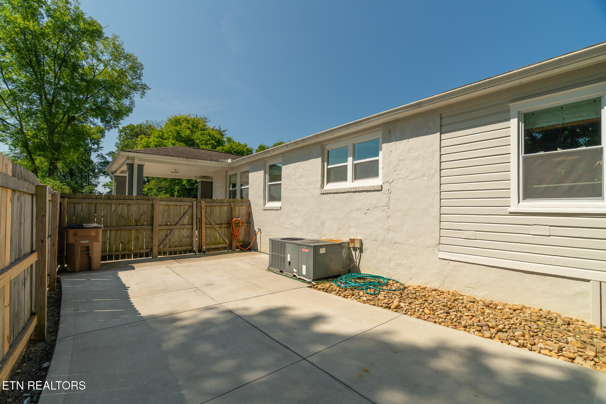 717 Hiawassee Avenue Knoxville TN 37917