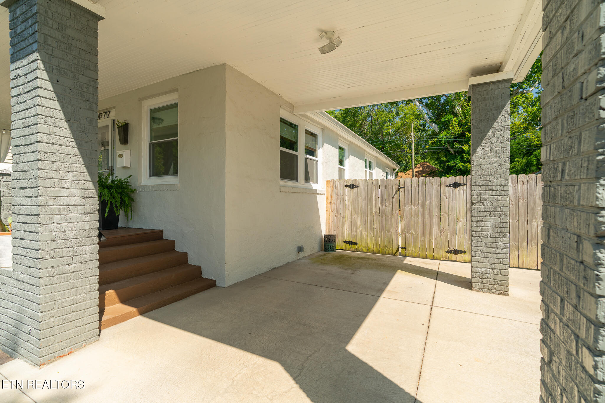 717 Hiawassee Avenue Knoxville TN 37917