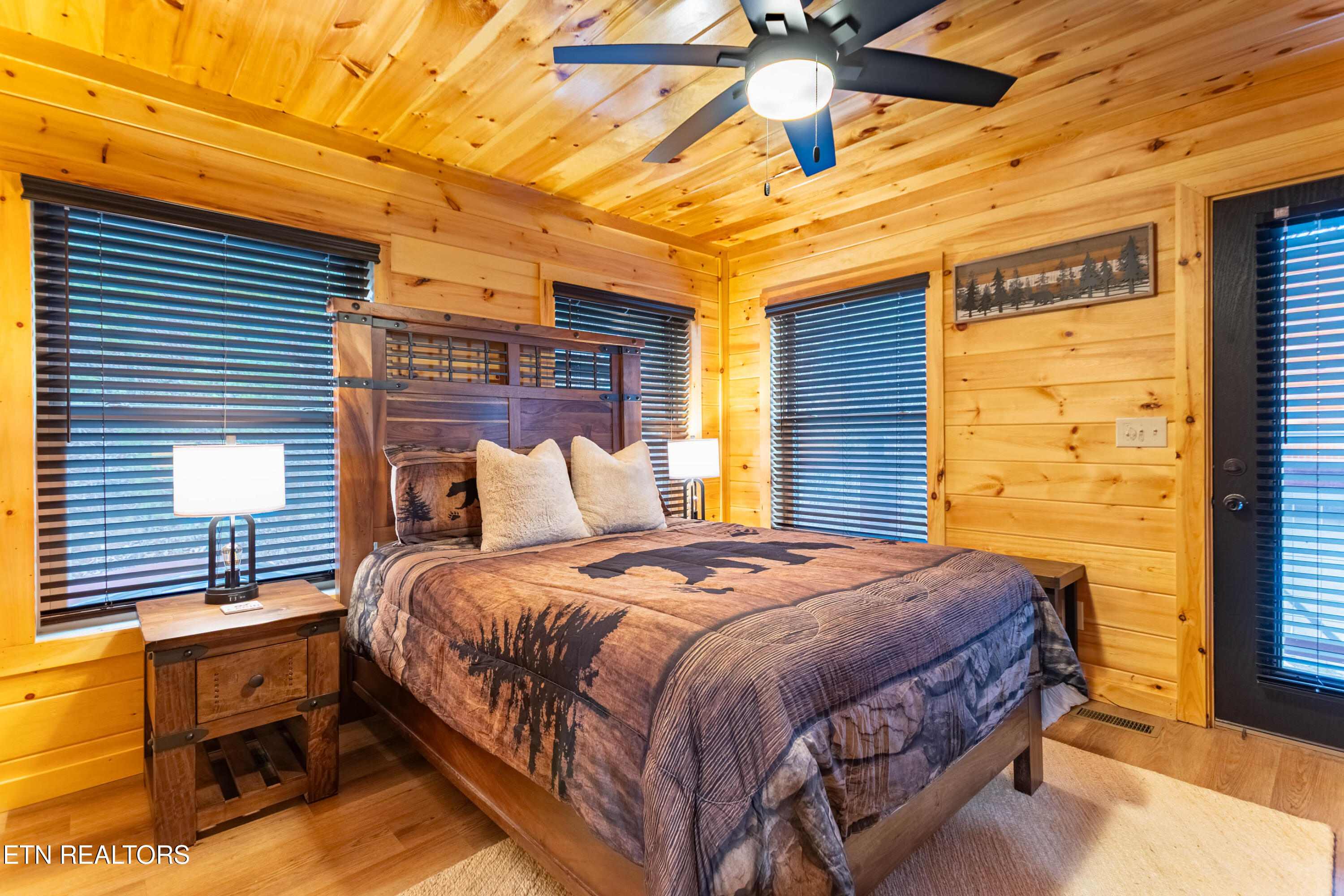 2138 Rising Fawn Way Sevierville TN 37876