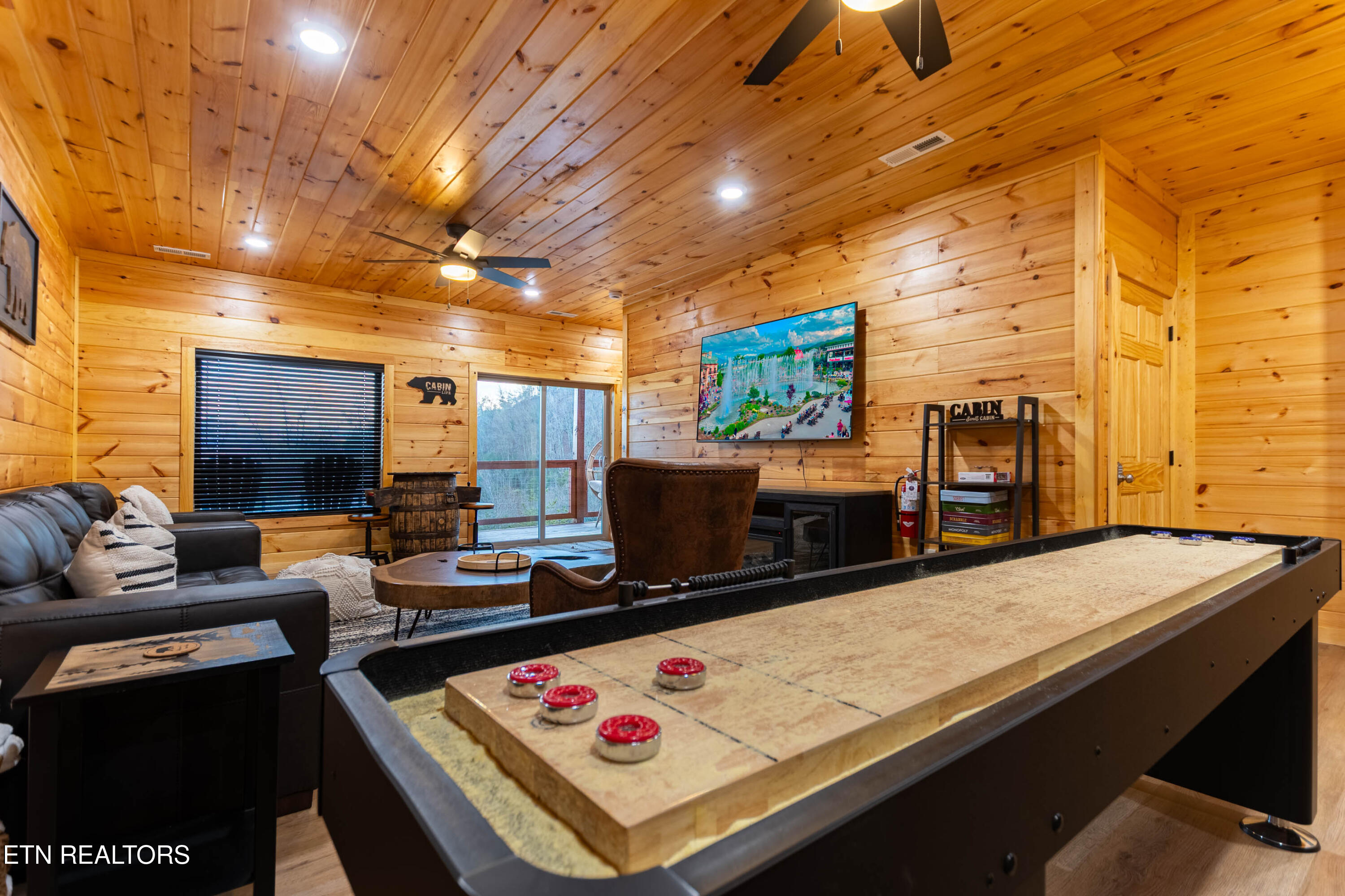 2138 Rising Fawn Way Sevierville TN 37876