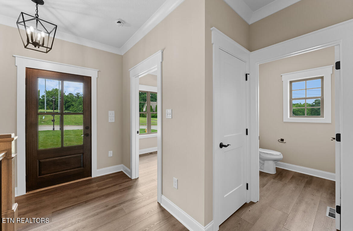 180 Hatteras Circle Lenoir City TN 37772