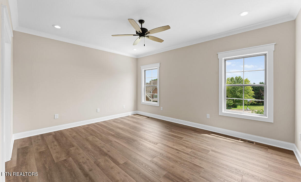 180 Hatteras Circle Lenoir City TN 37772