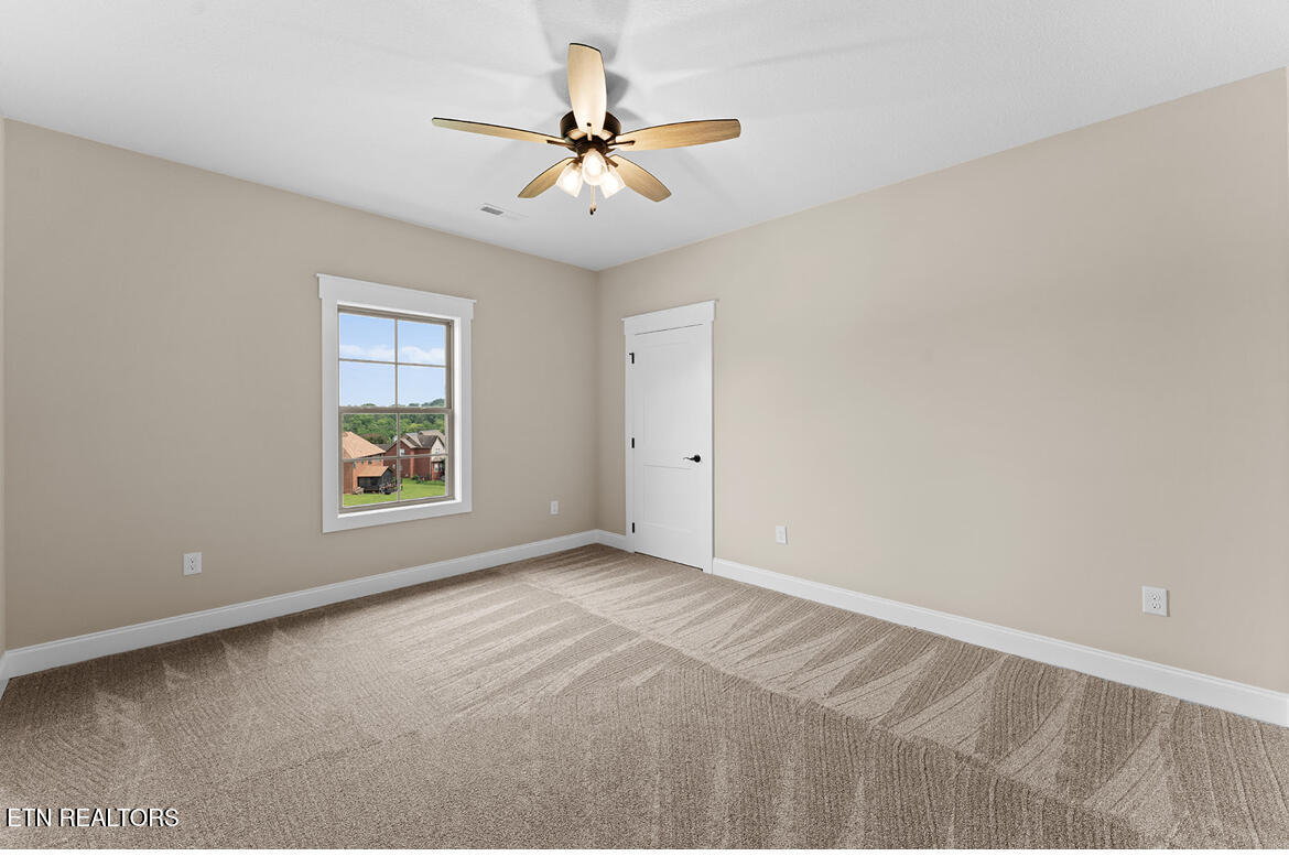 180 Hatteras Circle Lenoir City TN 37772