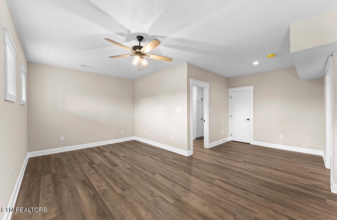 180 Hatteras Circle Lenoir City TN 37772