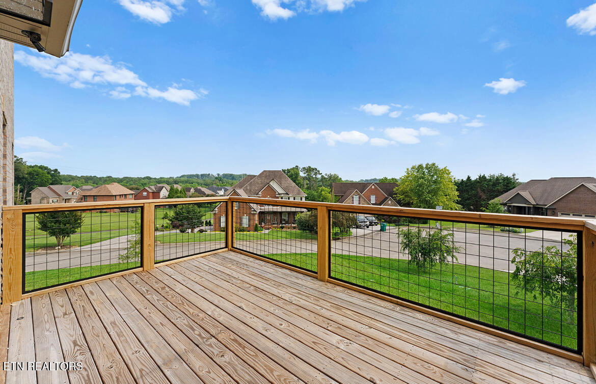 180 Hatteras Circle Lenoir City TN 37772
