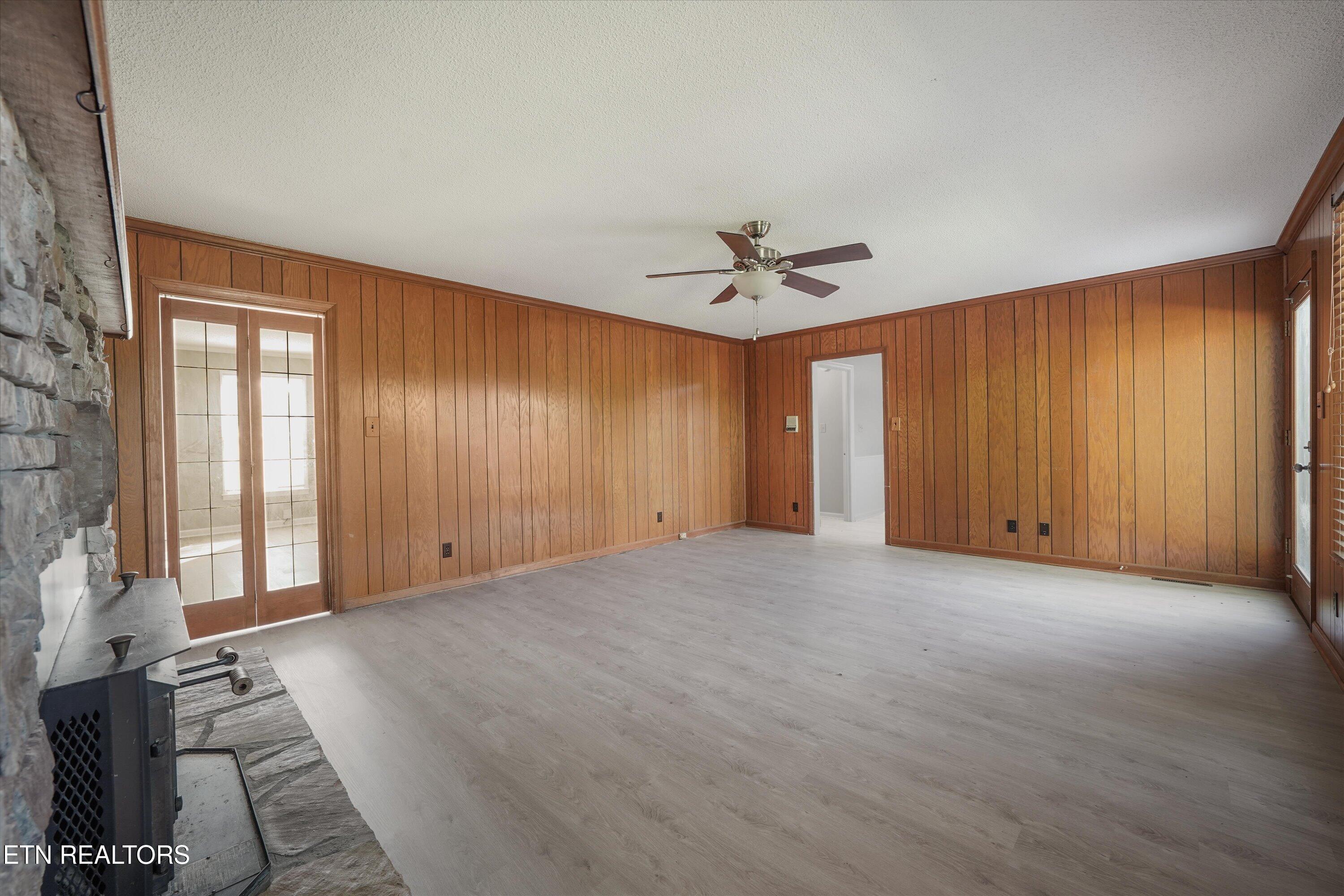 327 Kenmark Drive Maryville TN 37803