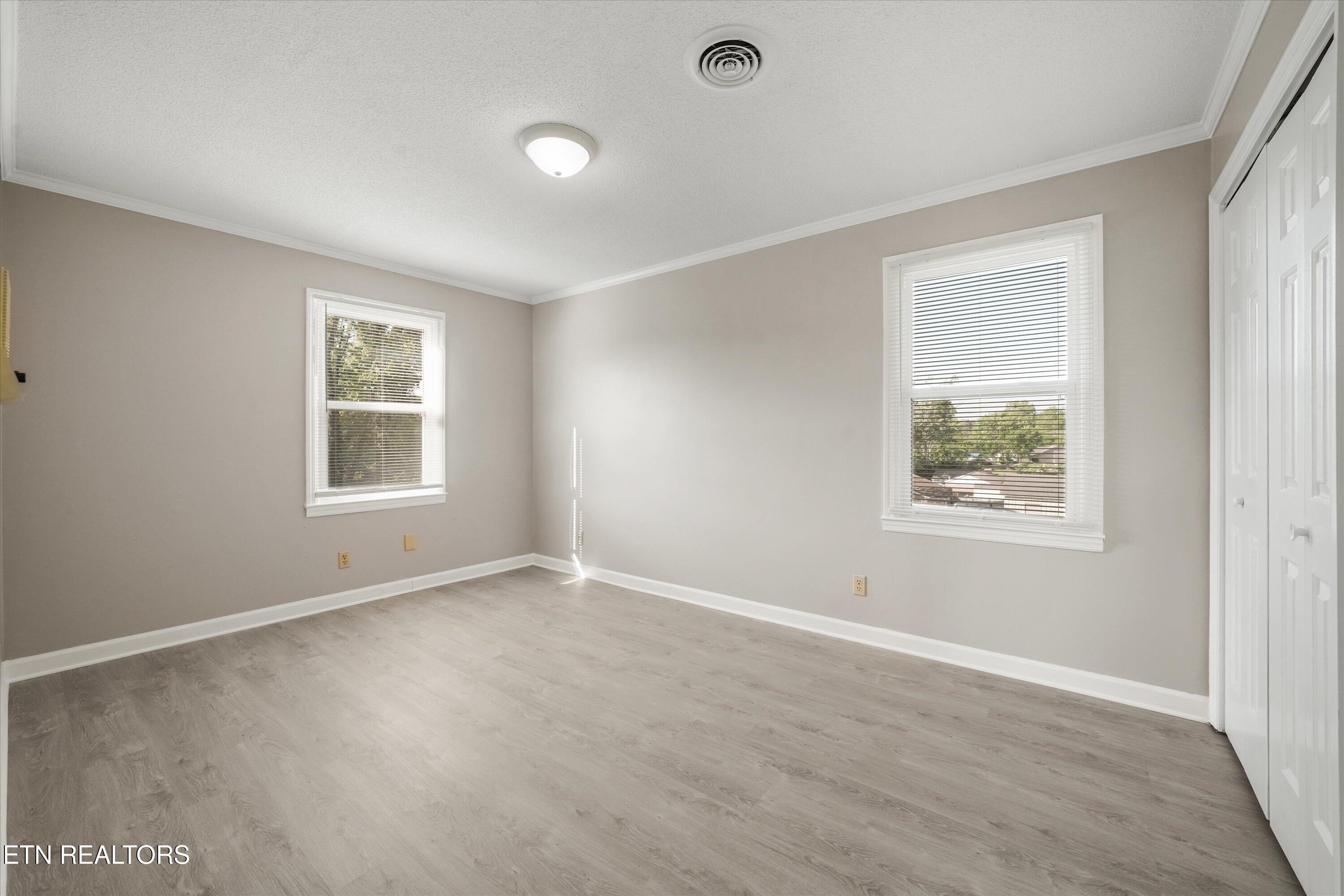327 Kenmark Drive Maryville TN 37803