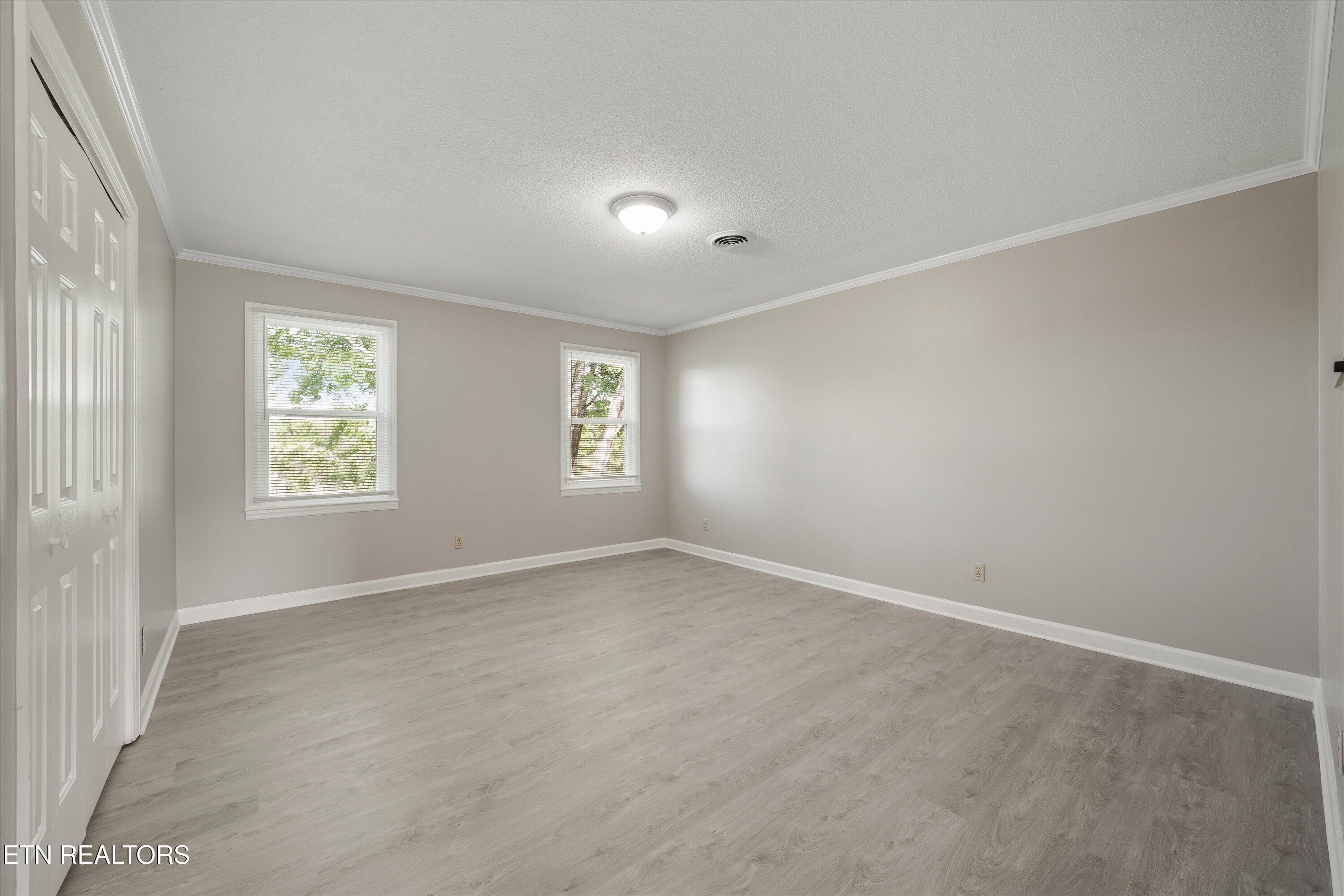 327 Kenmark Drive Maryville TN 37803