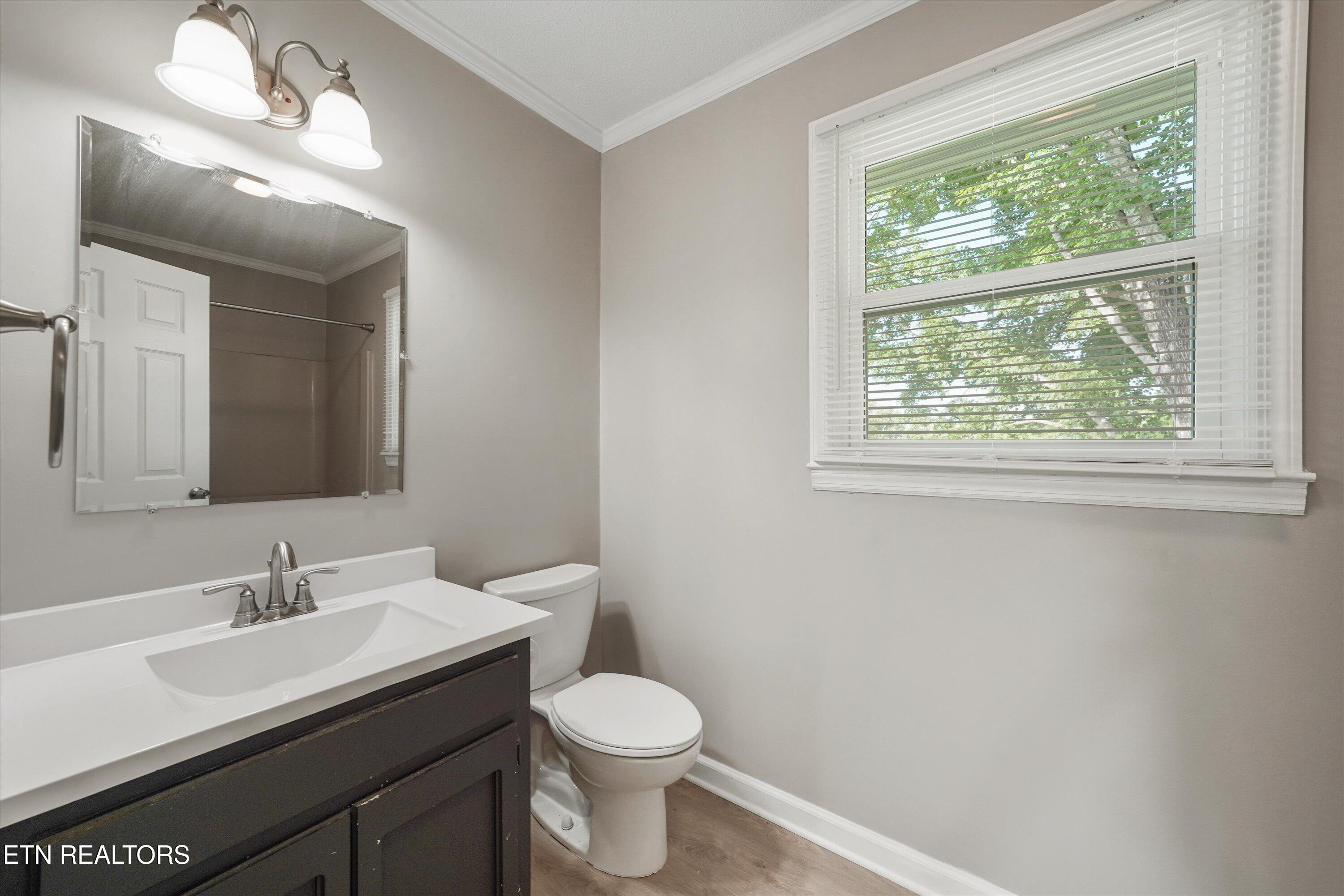 327 Kenmark Drive Maryville TN 37803