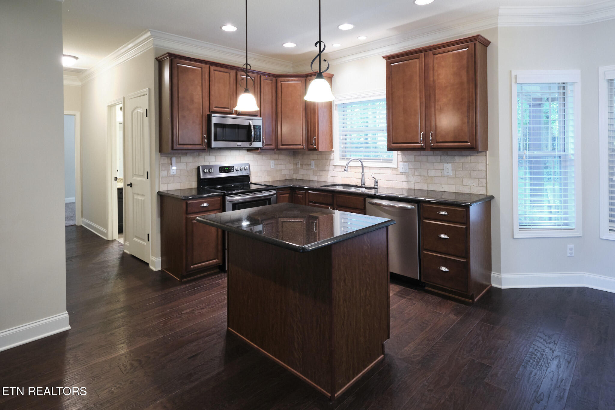 1111 Front Royal Lane Knoxville TN 37922