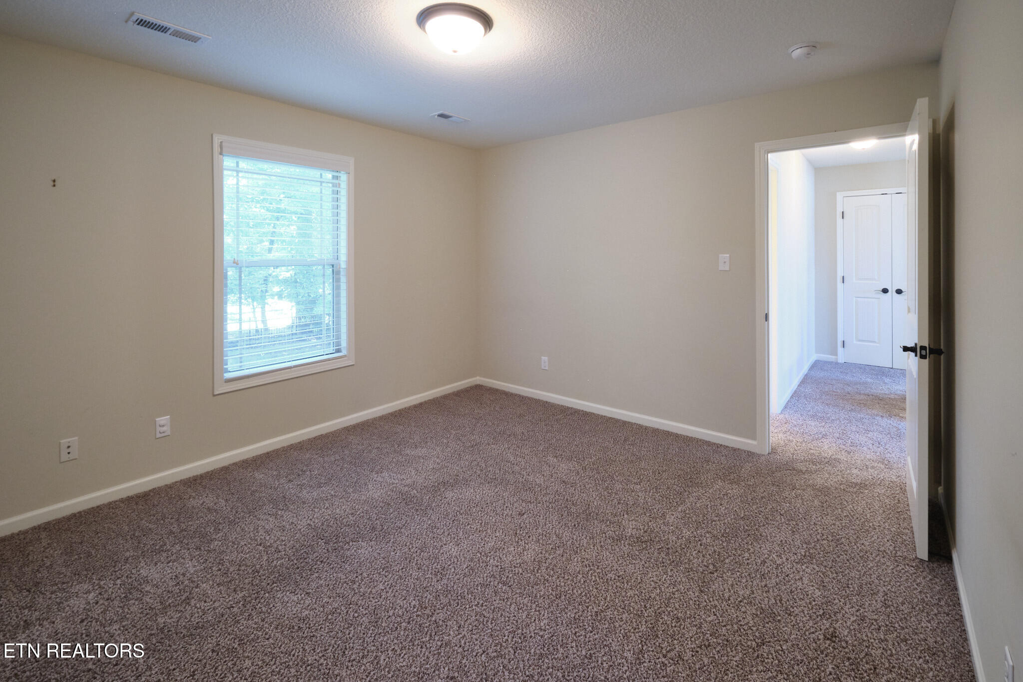 1111 Front Royal Lane Knoxville TN 37922