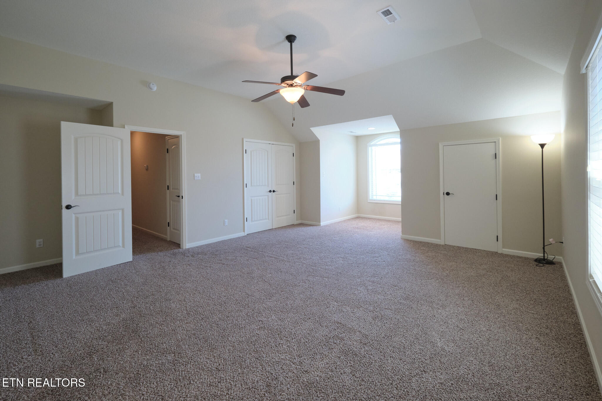 1111 Front Royal Lane Knoxville TN 37922