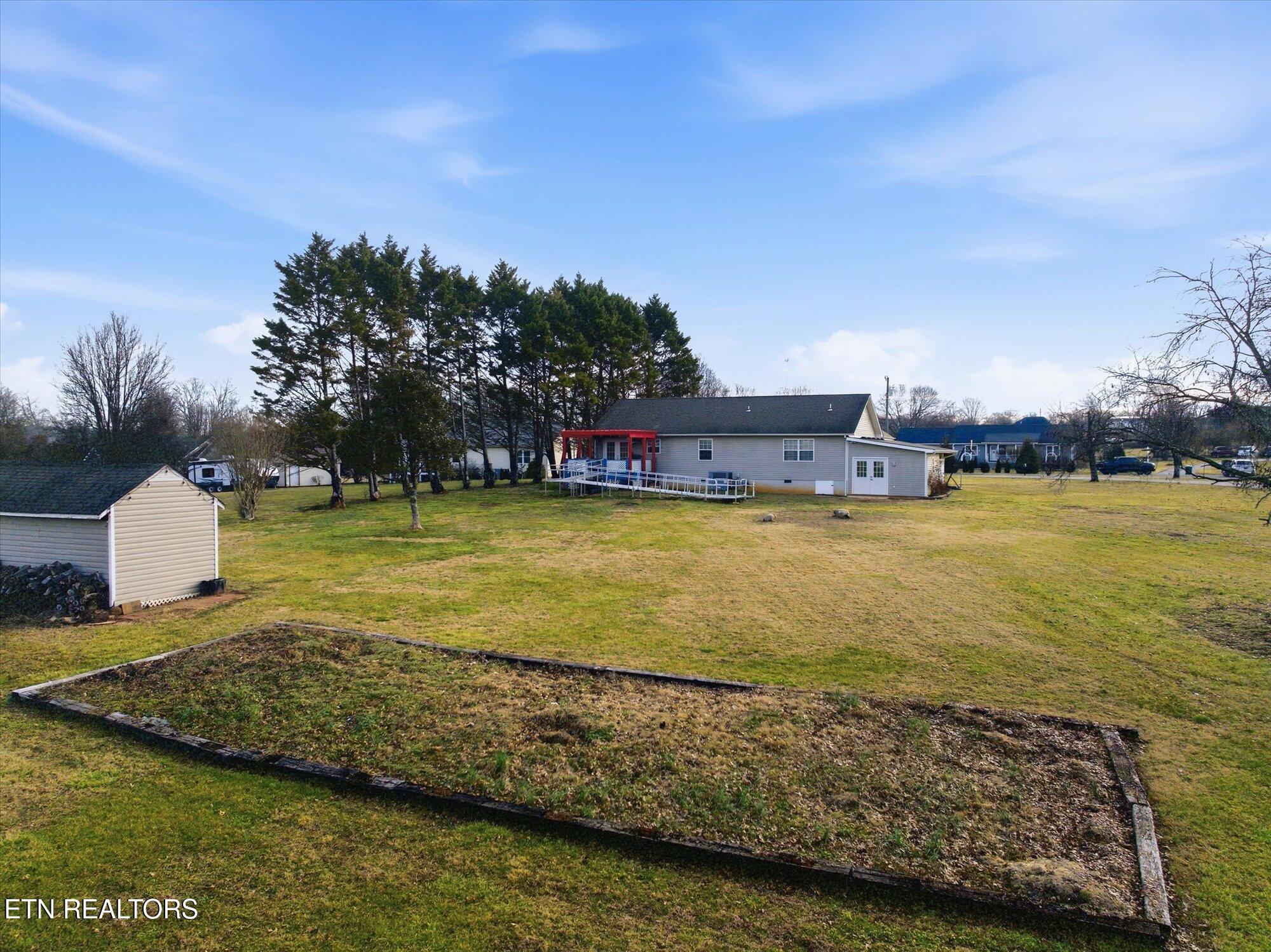 220 Autumn Lane Madisonville TN 37354