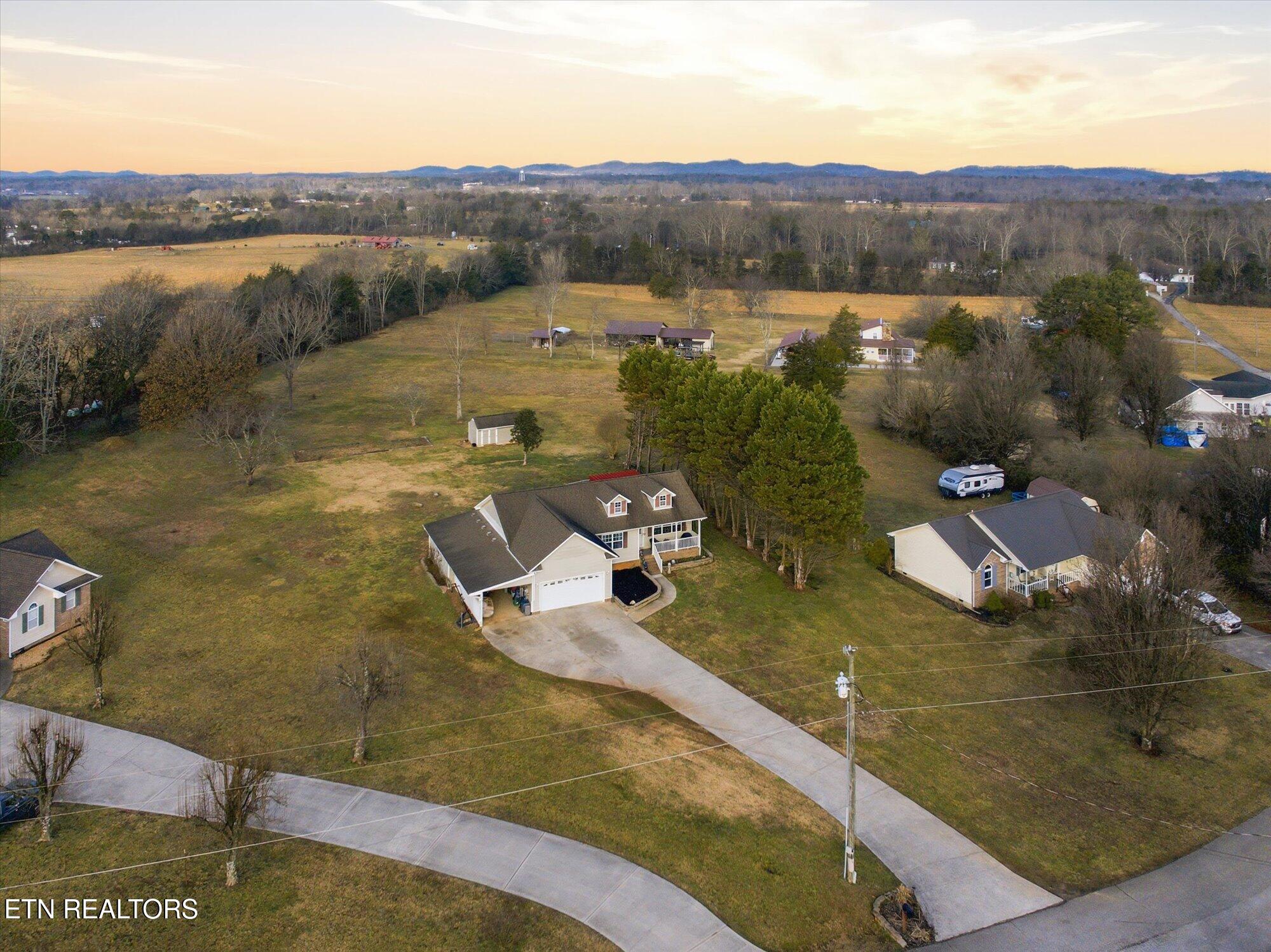 220 Autumn Lane Madisonville TN 37354