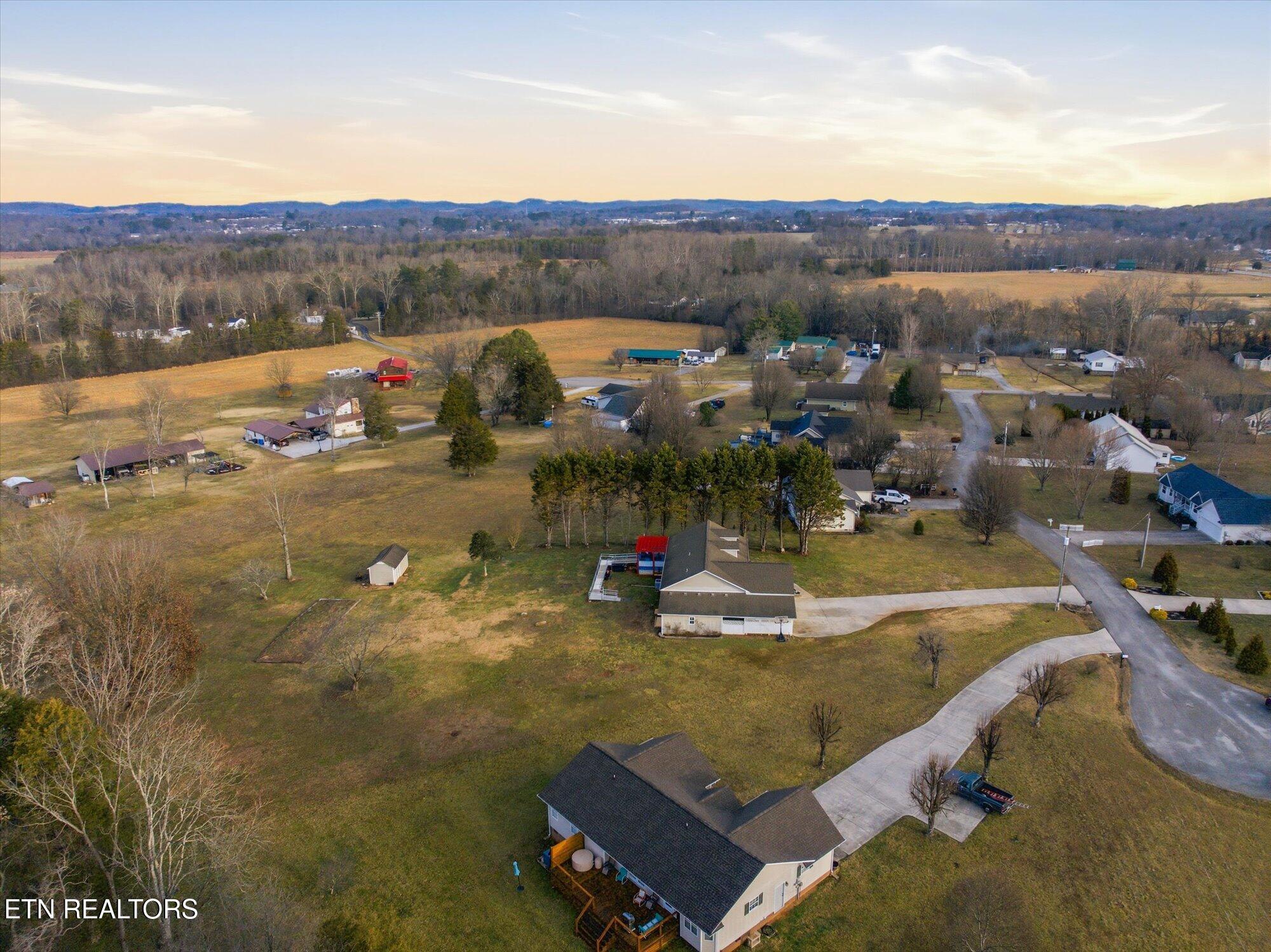 220 Autumn Lane Madisonville TN 37354