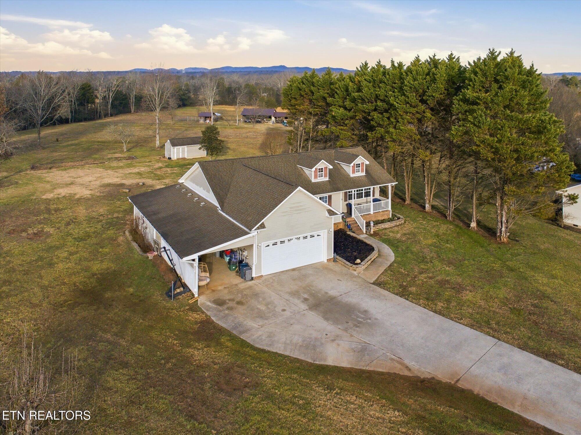 220 Autumn Lane Madisonville TN 37354