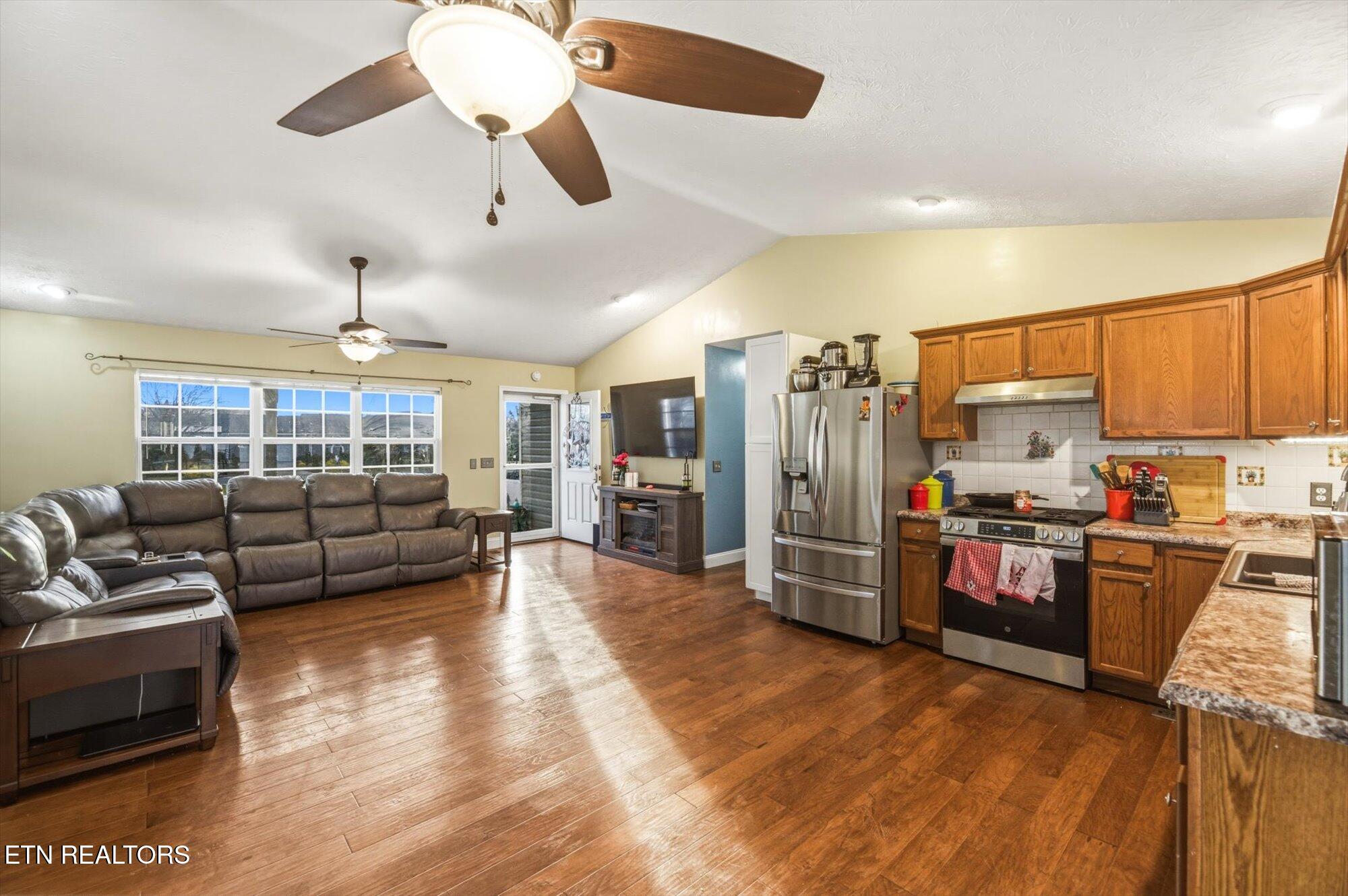 220 Autumn Lane Madisonville TN 37354