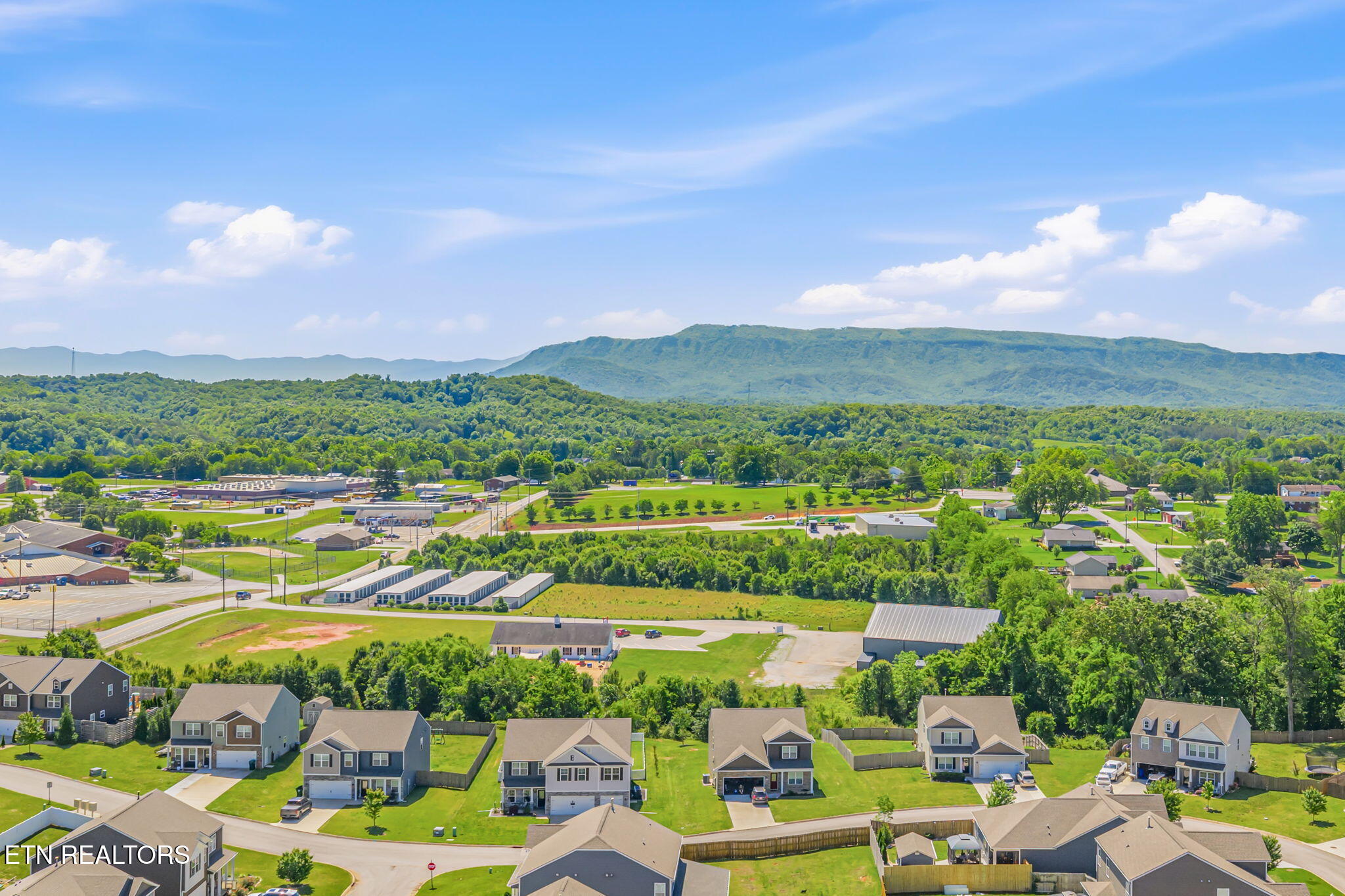 563 Smoky Valley Lane Seymour TN 37865