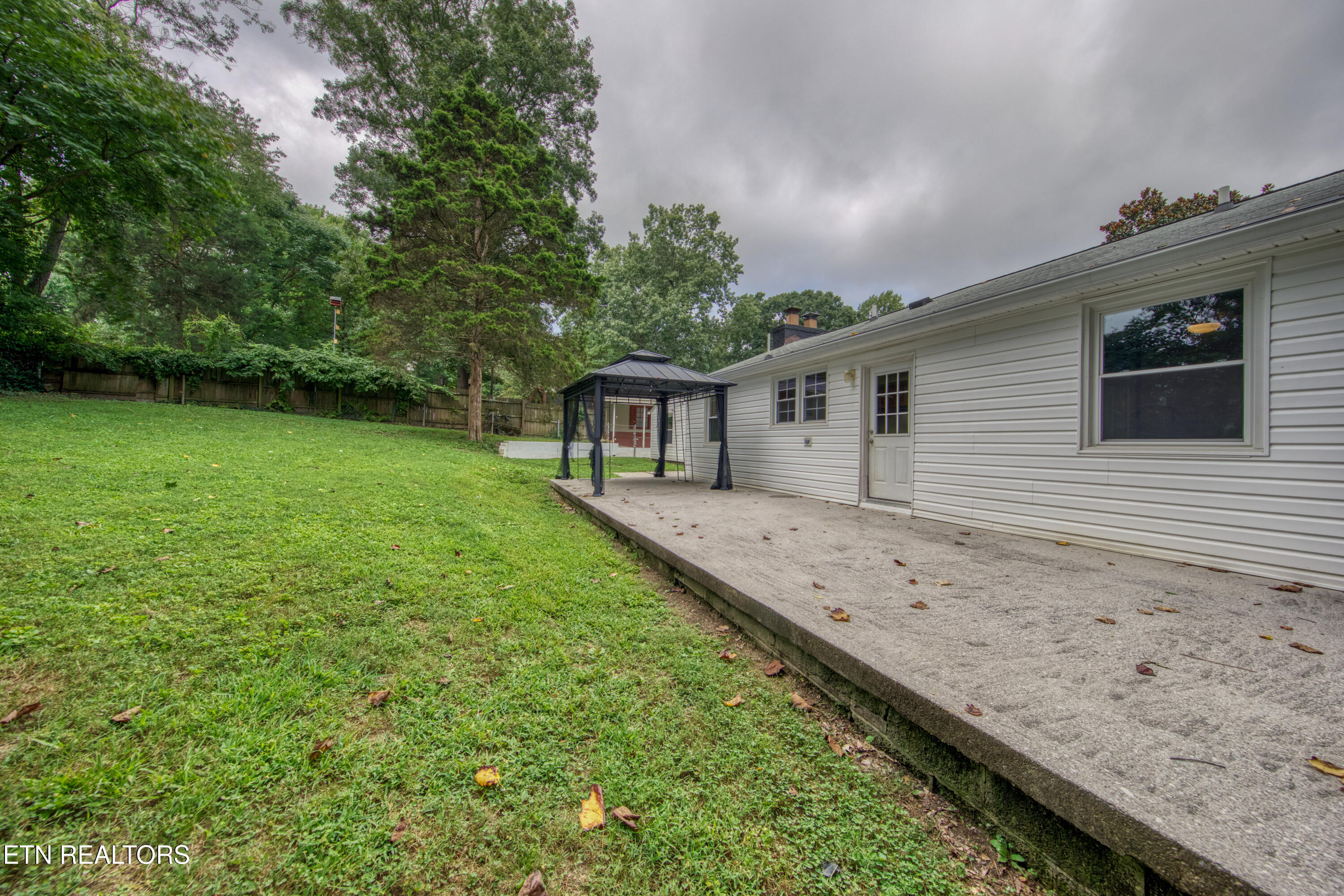 1806 Westchester Drive Knoxville TN 37918