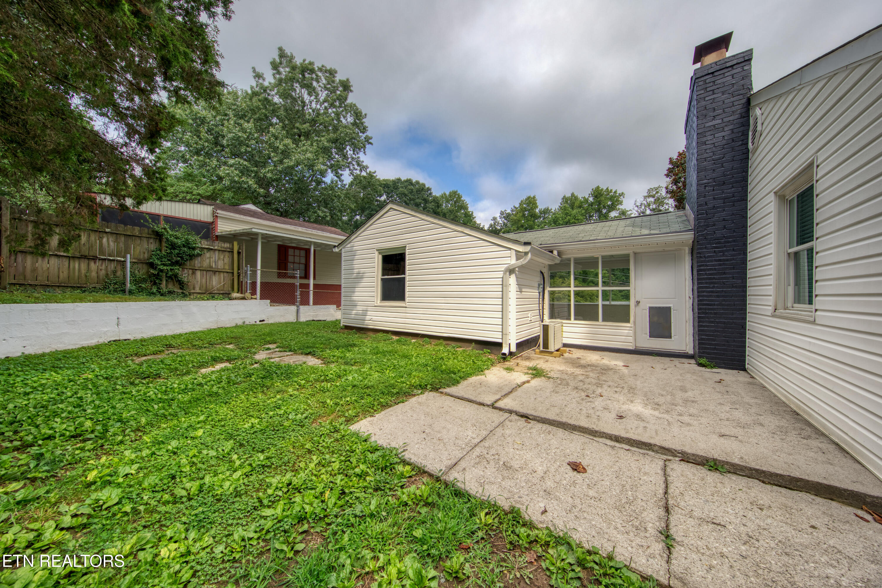 1806 Westchester Drive Knoxville TN 37918