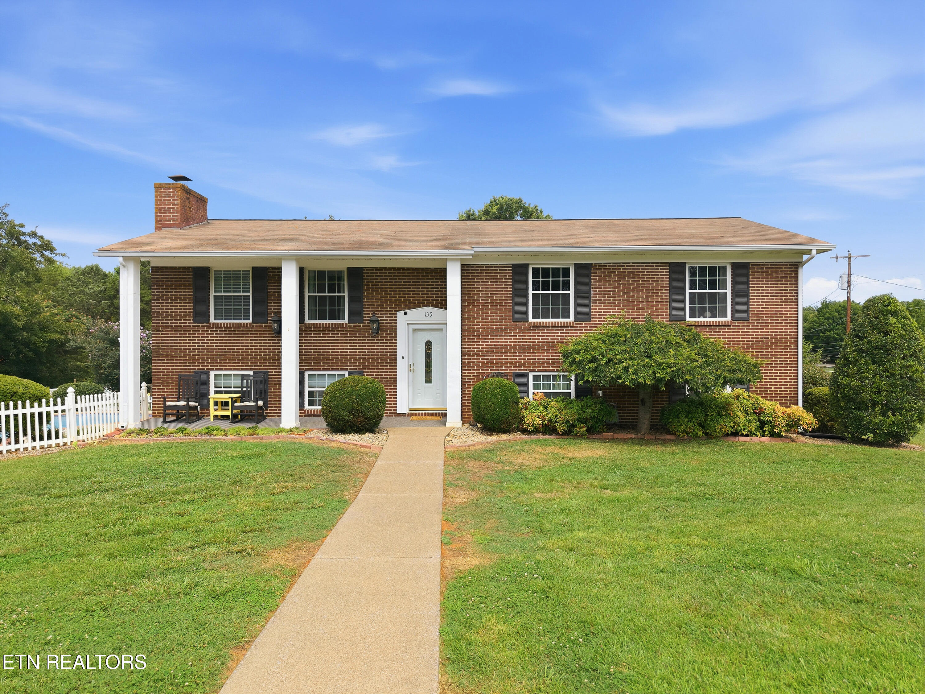 135 Colonial Circle Seymour TN 37865