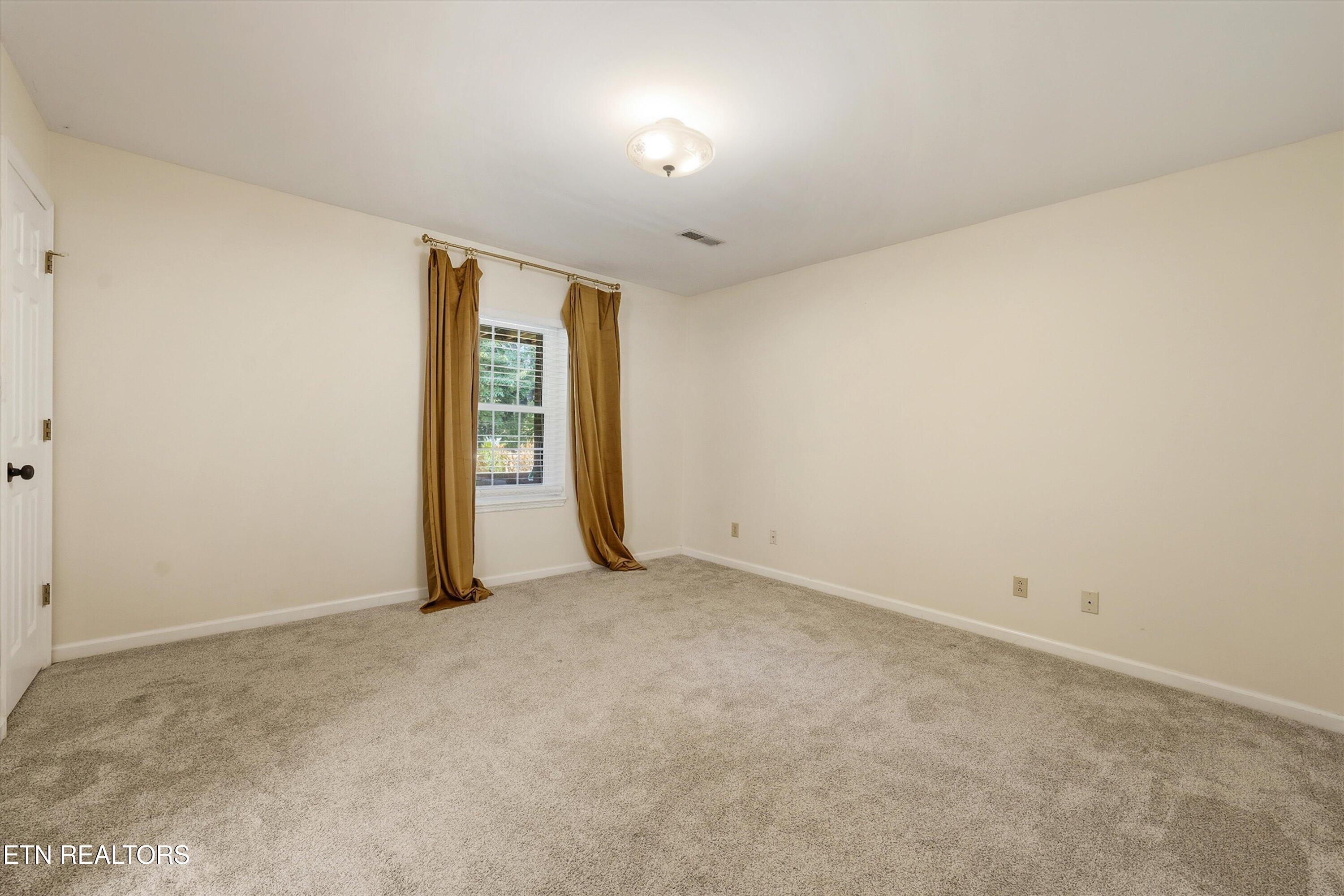 305 Sugarwood Drive Knoxville TN 37934