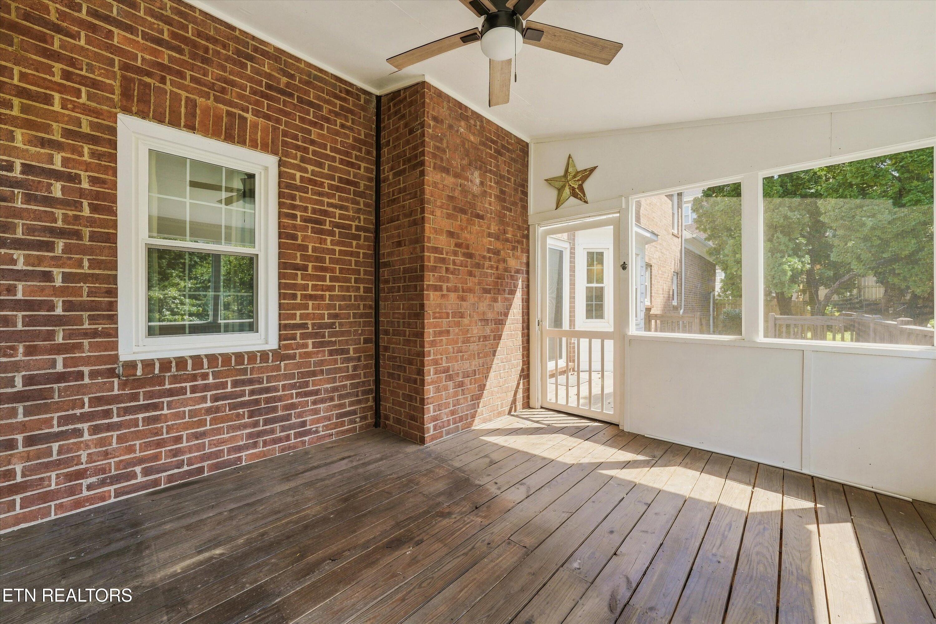 305 Sugarwood Drive Knoxville TN 37934