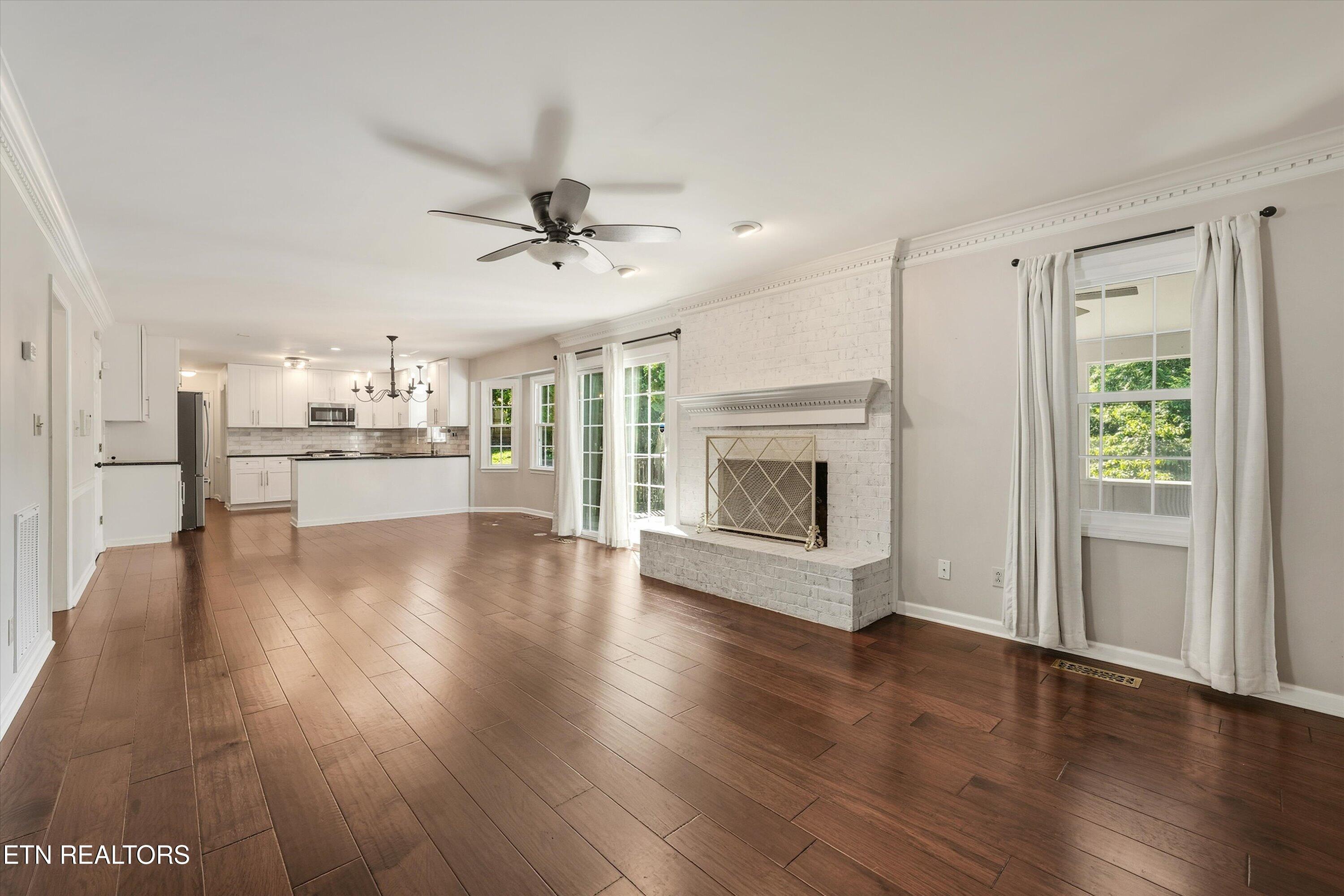 305 Sugarwood Drive Knoxville TN 37934