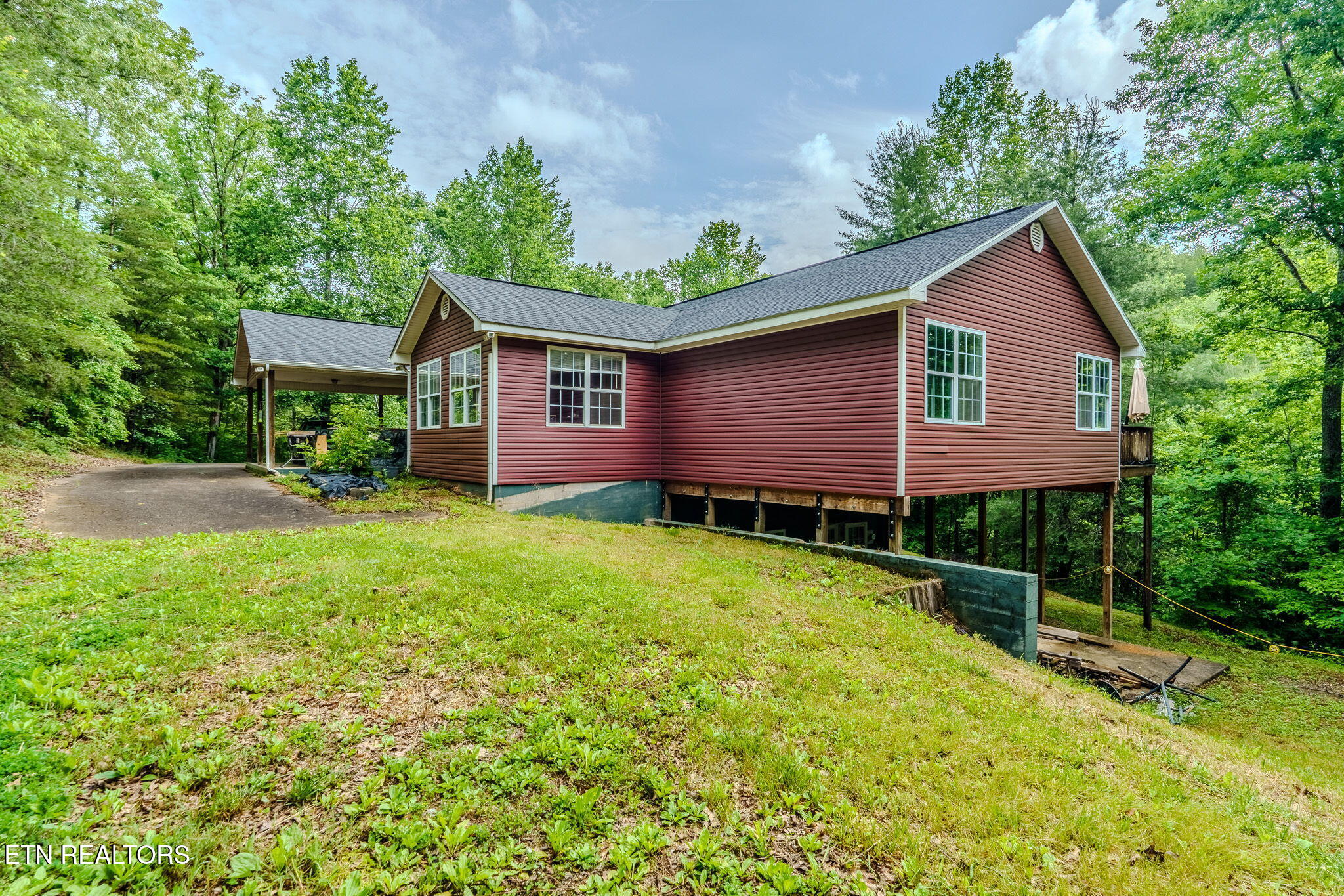 611 Antioch Church Road Vonore TN 37885