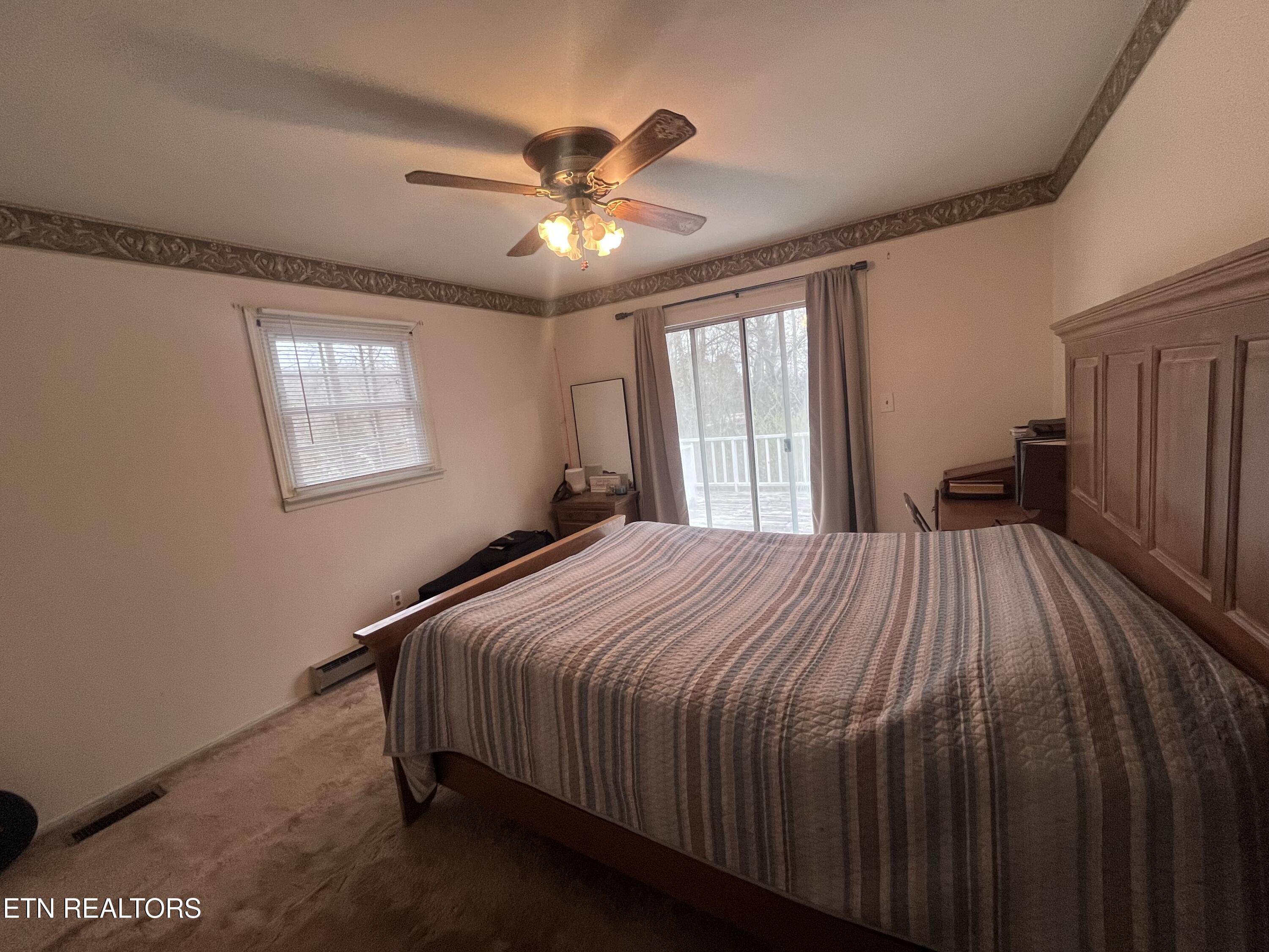 216 Mimosa Avenue Rockwood TN 37854