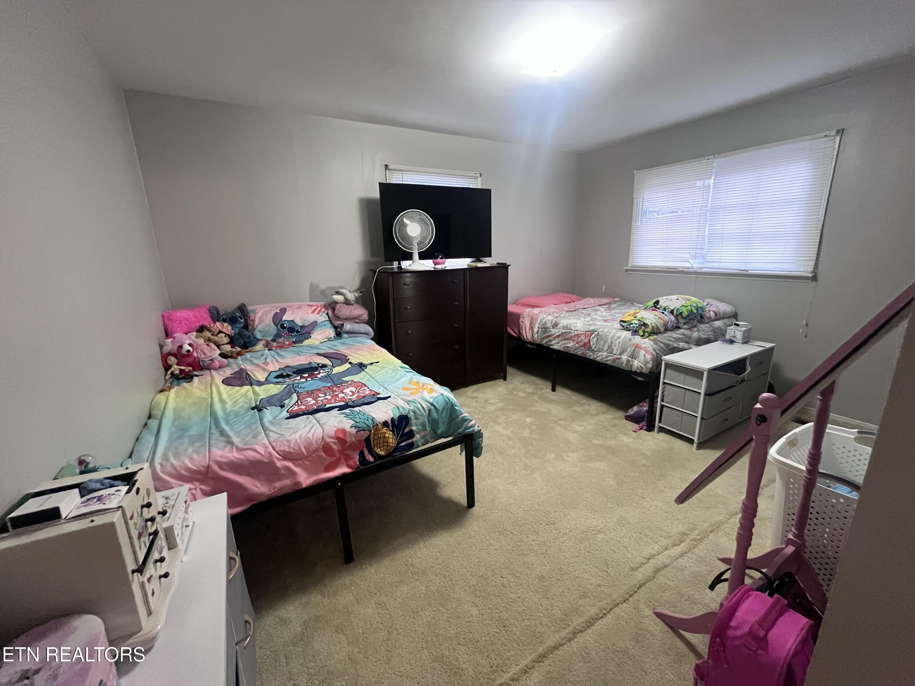 216 Mimosa Avenue Rockwood TN 37854