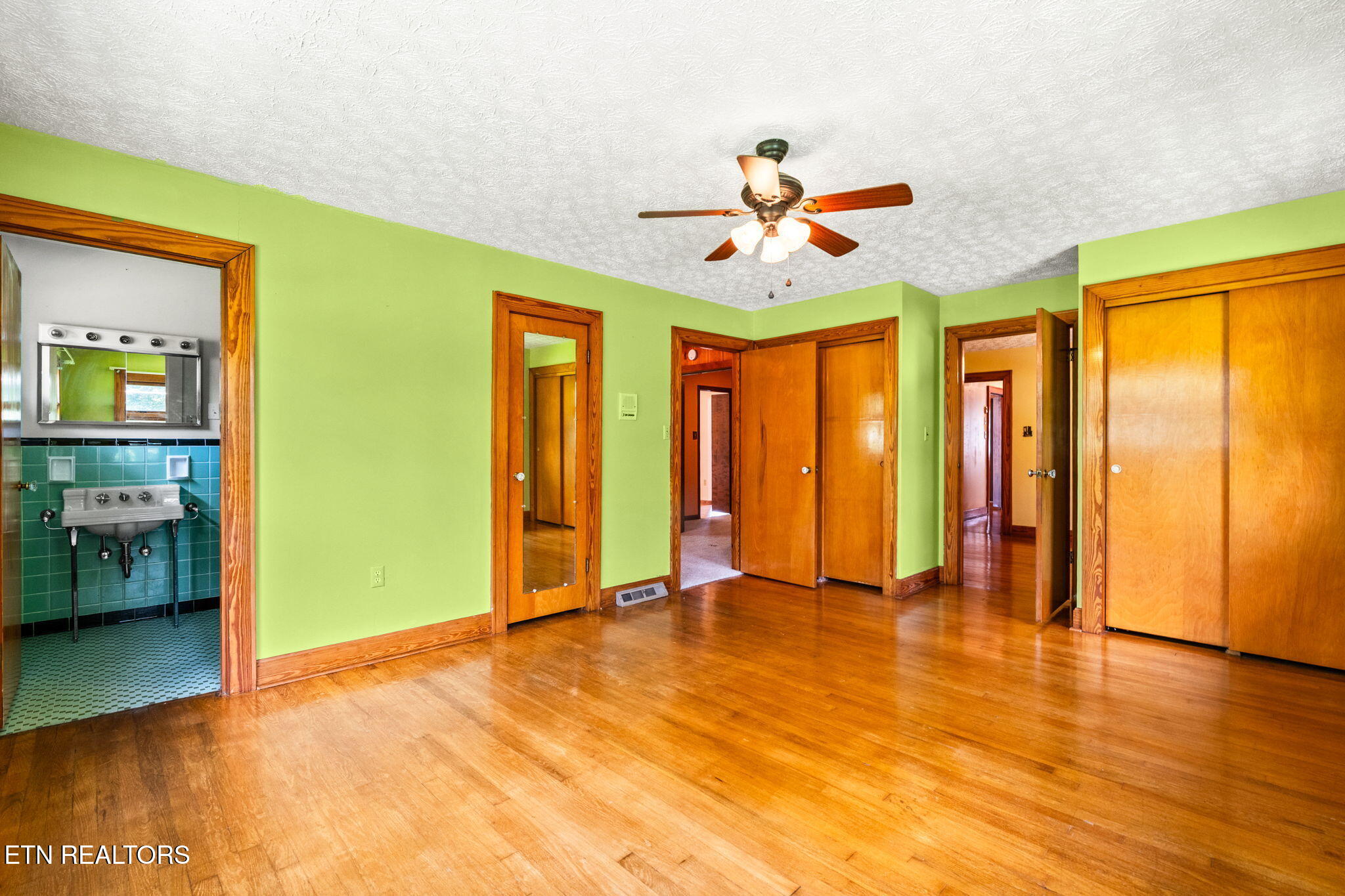 505 Claiborne Road Lafollette TN 37766