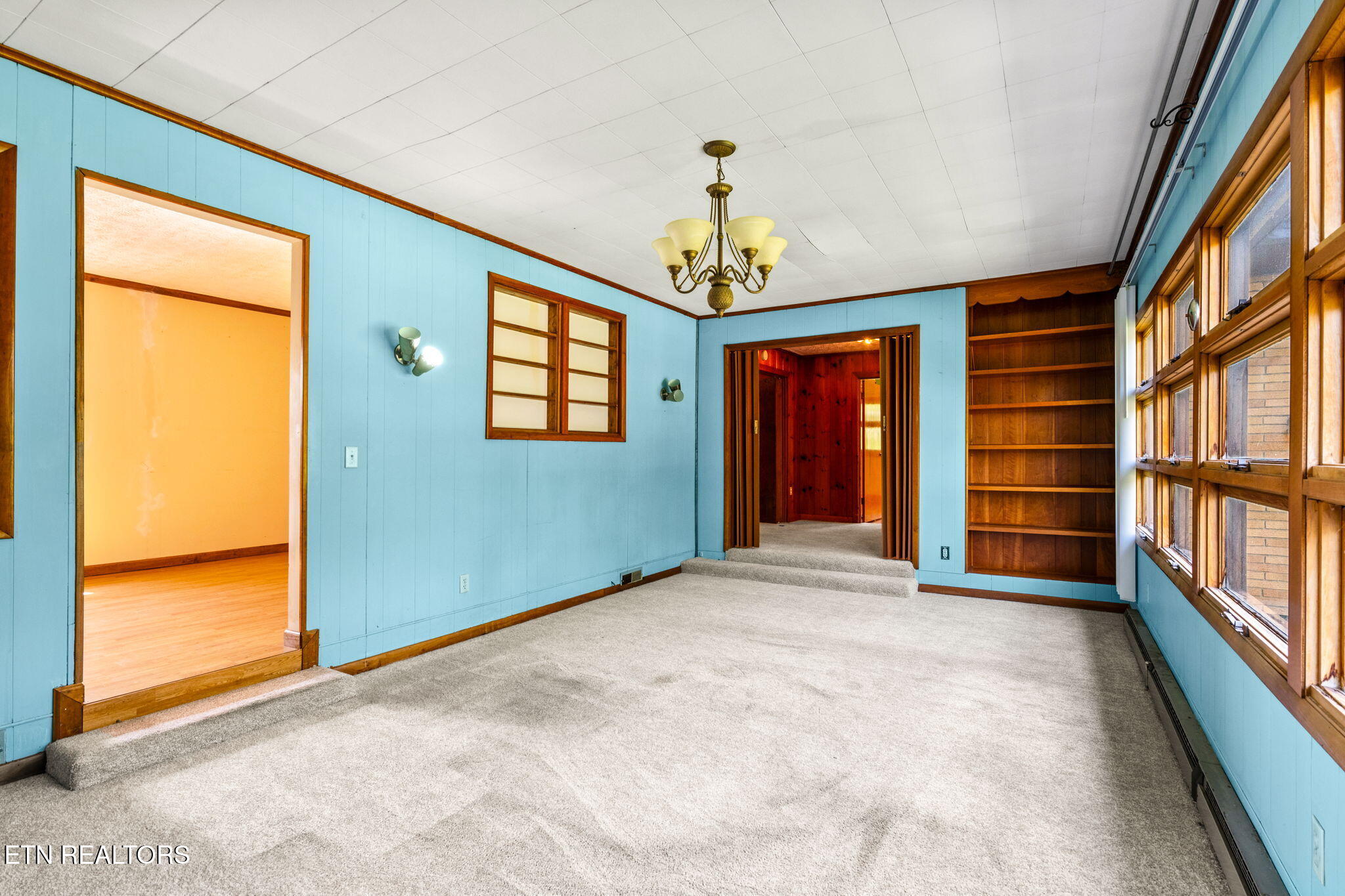 505 Claiborne Road Lafollette TN 37766