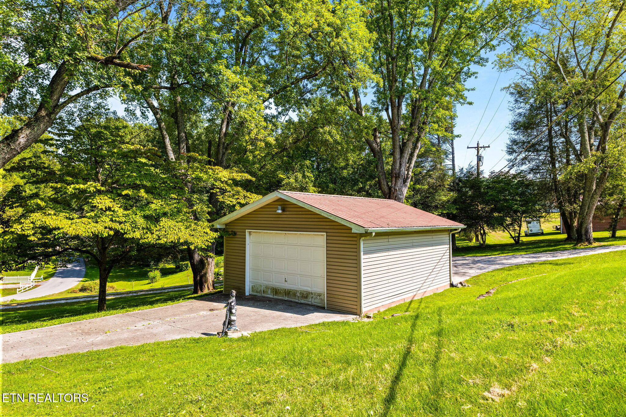 505 Claiborne Road Lafollette TN 37766