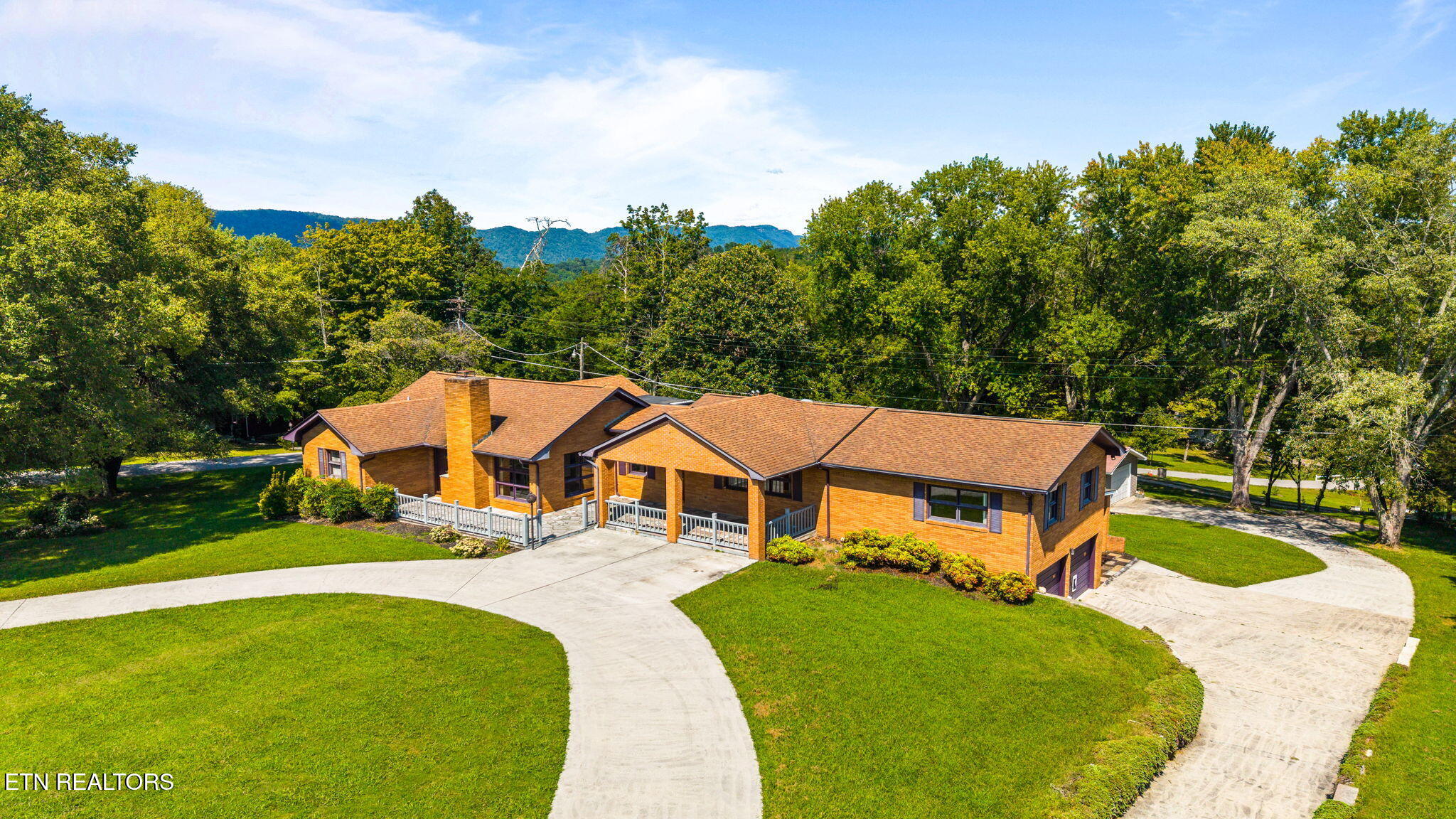 505 Claiborne Road Lafollette TN 37766