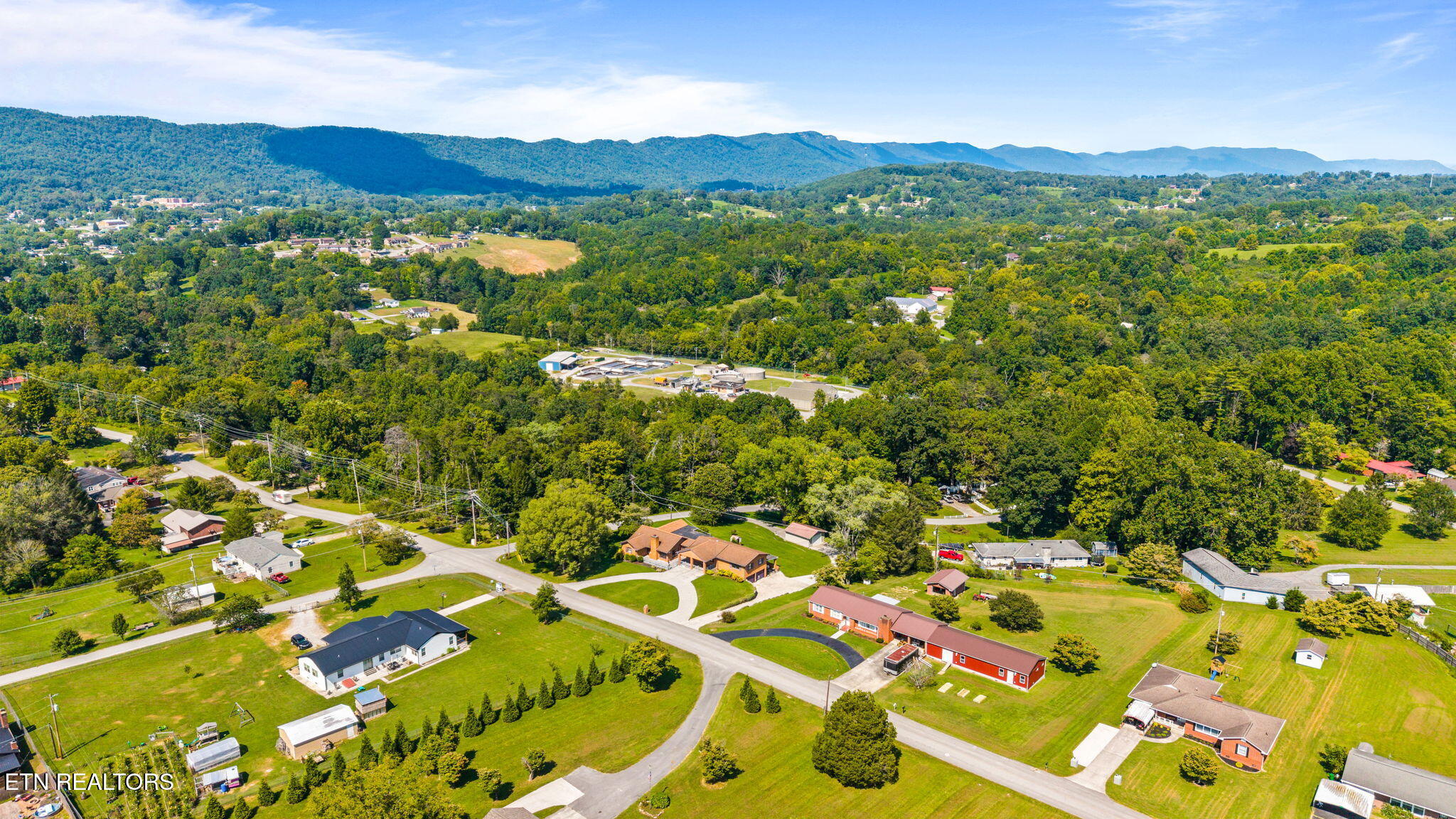 505 Claiborne Road Lafollette TN 37766