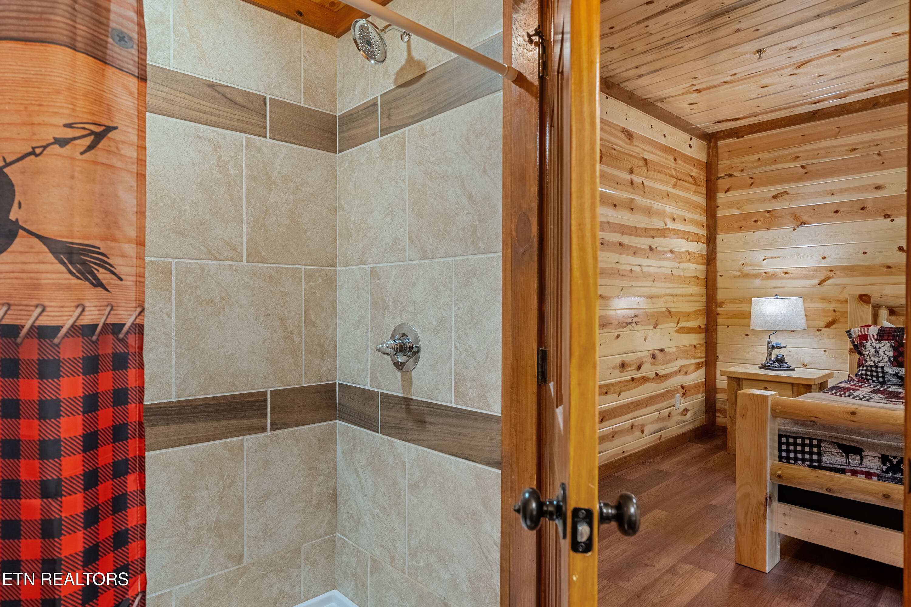 2864 Owens Rdg Way Sevierville TN 37876