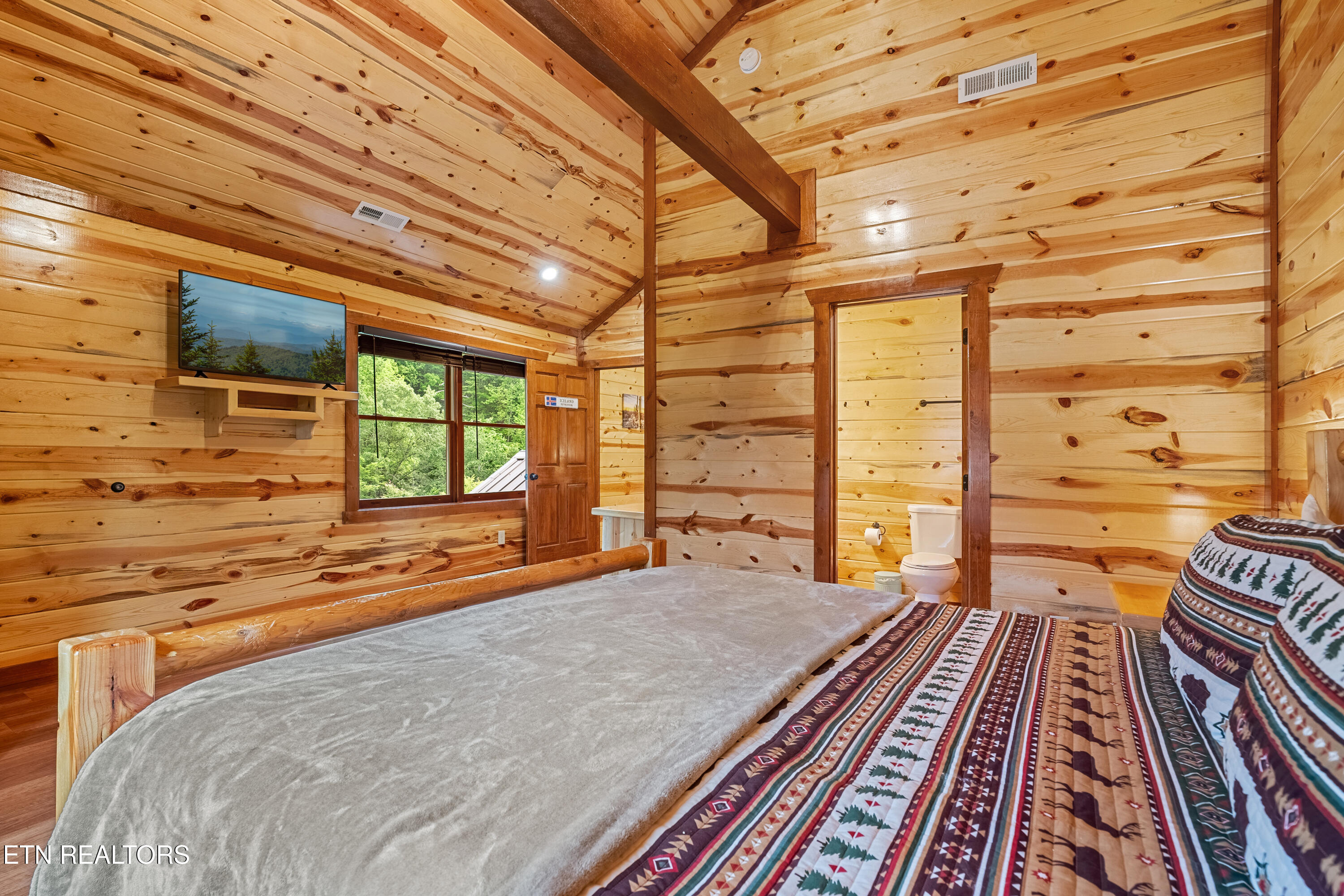 2864 Owens Rdg Way Sevierville TN 37876