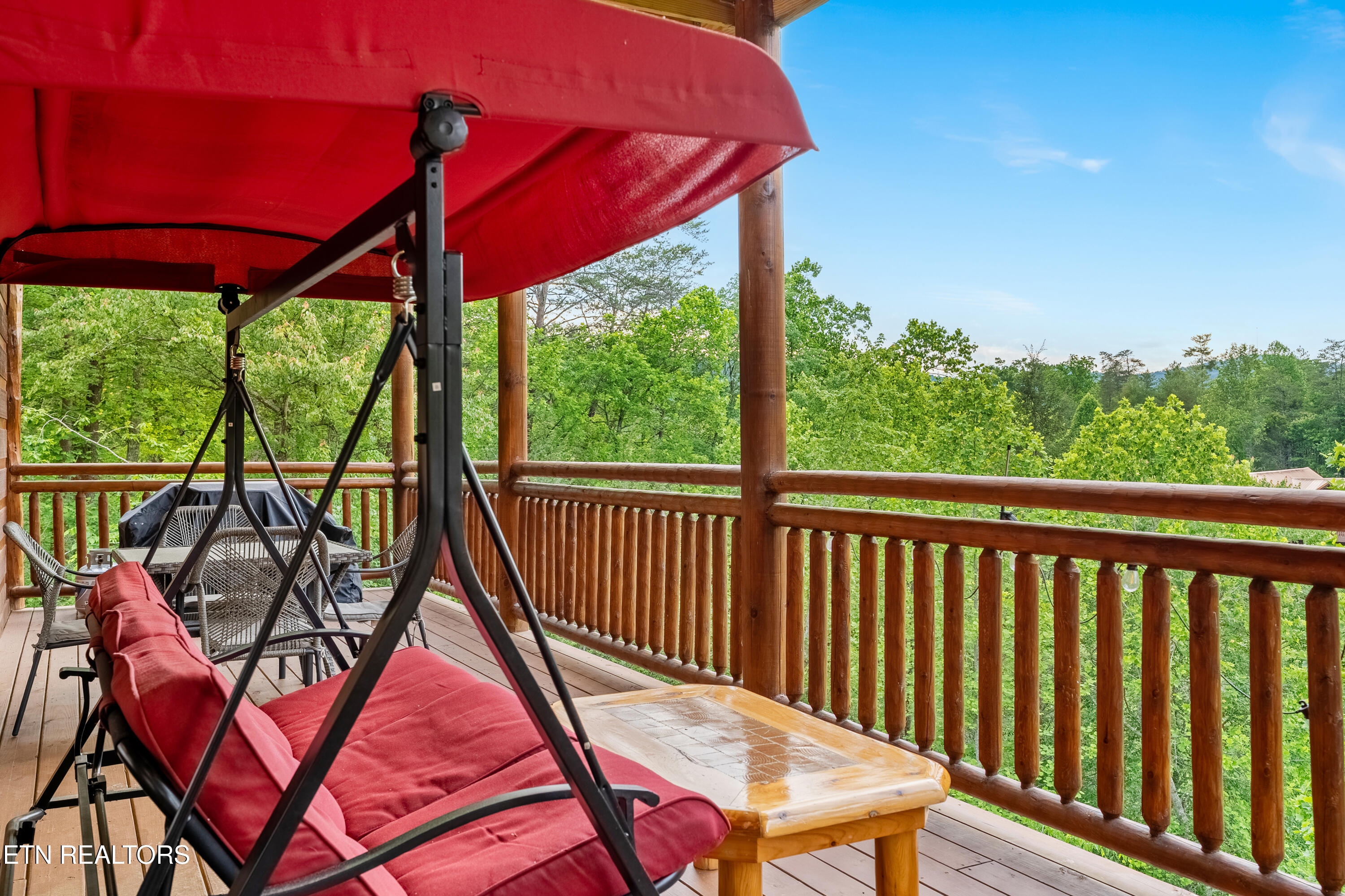 2864 Owens Rdg Way Sevierville TN 37876