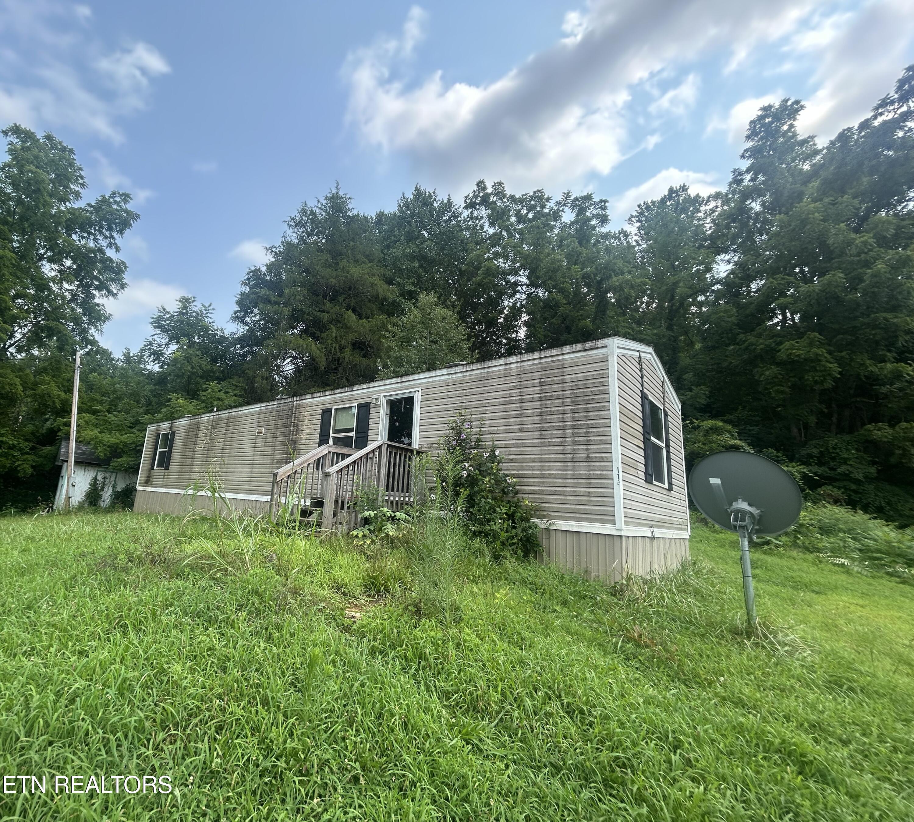 112 Stiner Shores Road Sharps Chapel TN 37866