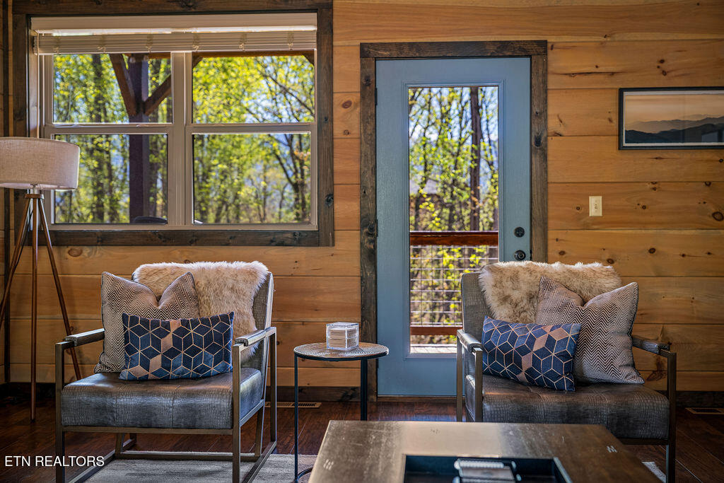 834 Pine Top Lane Gatlinburg TN 37738