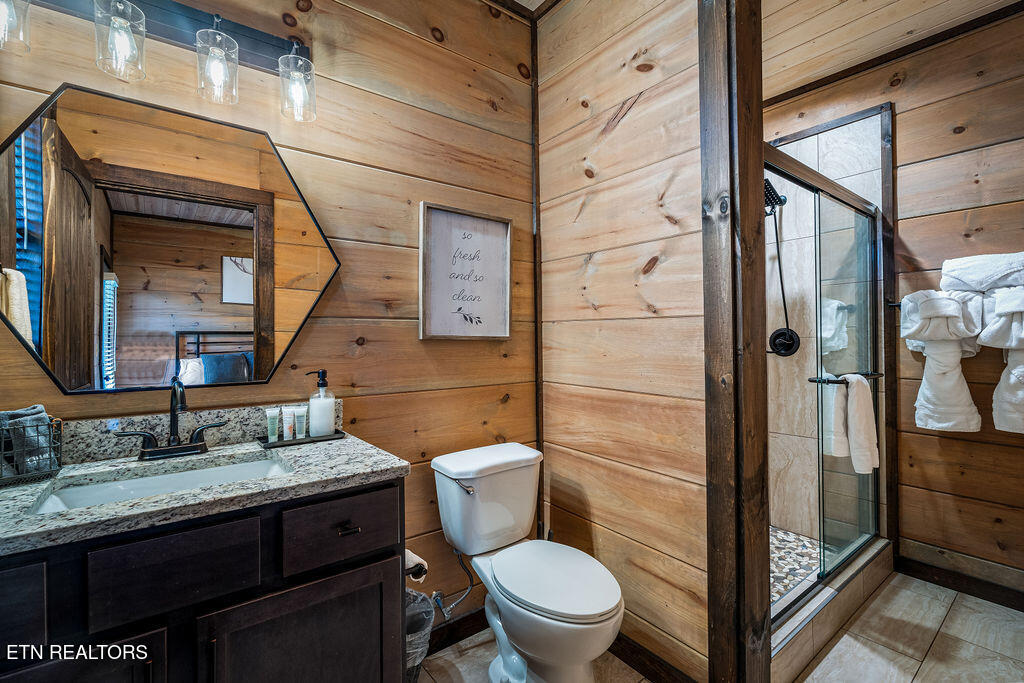 834 Pine Top Lane Gatlinburg TN 37738