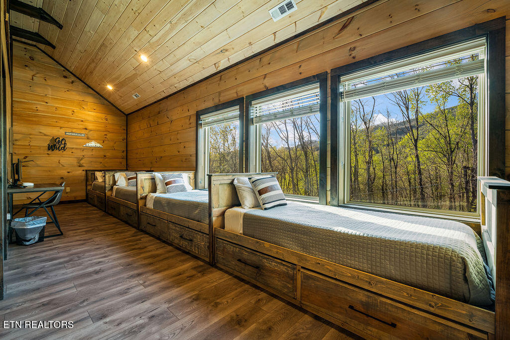 834 Pine Top Lane Gatlinburg TN 37738