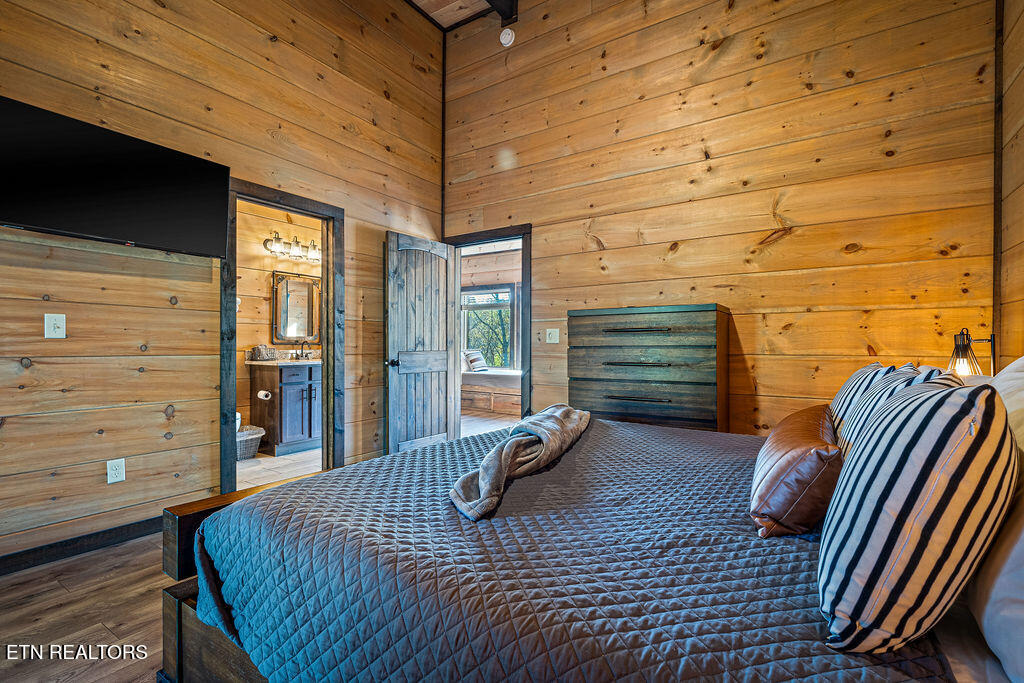 834 Pine Top Lane Gatlinburg TN 37738
